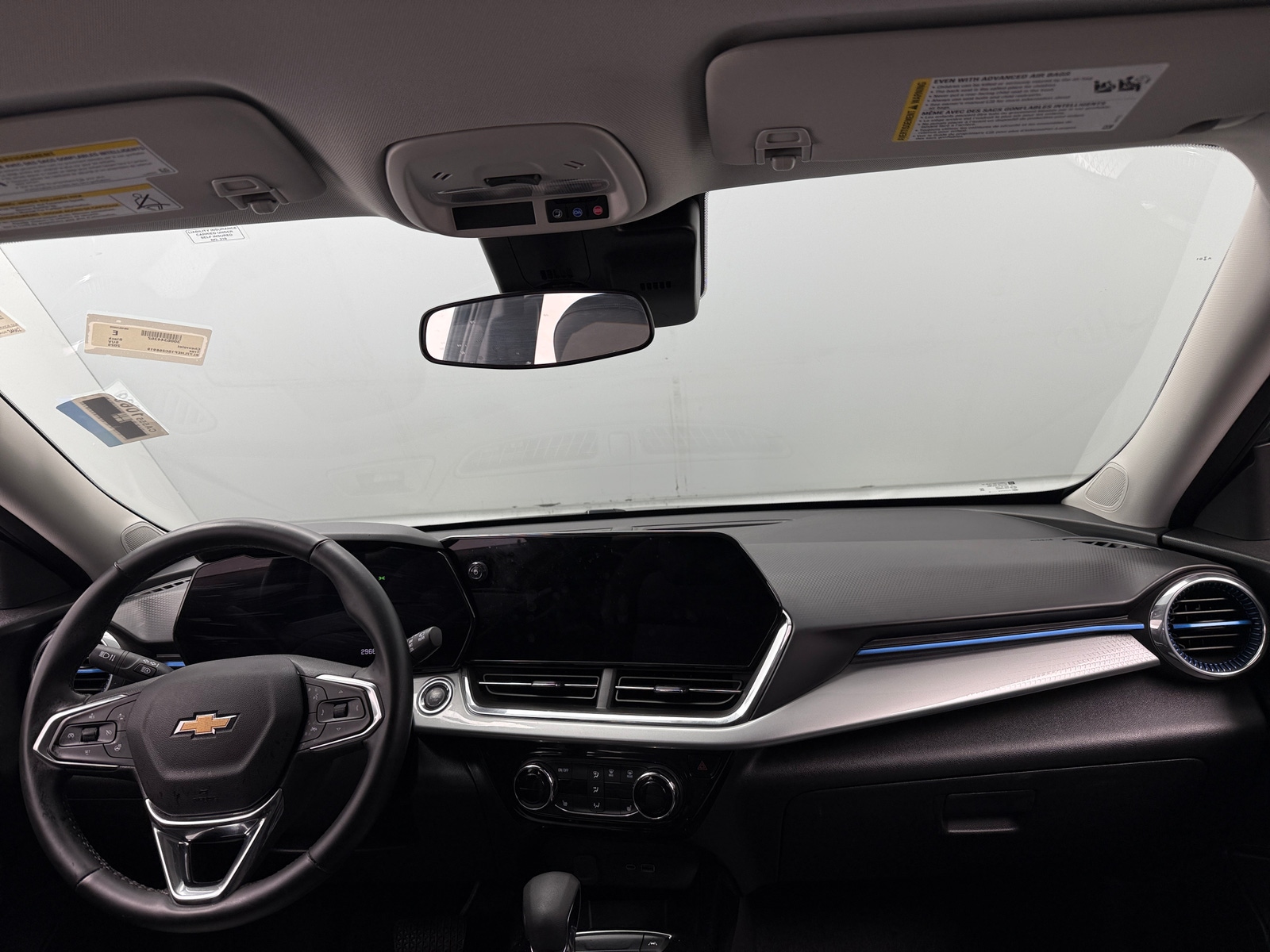 Thumbnail: 2025 Chevrolet Trax - 2