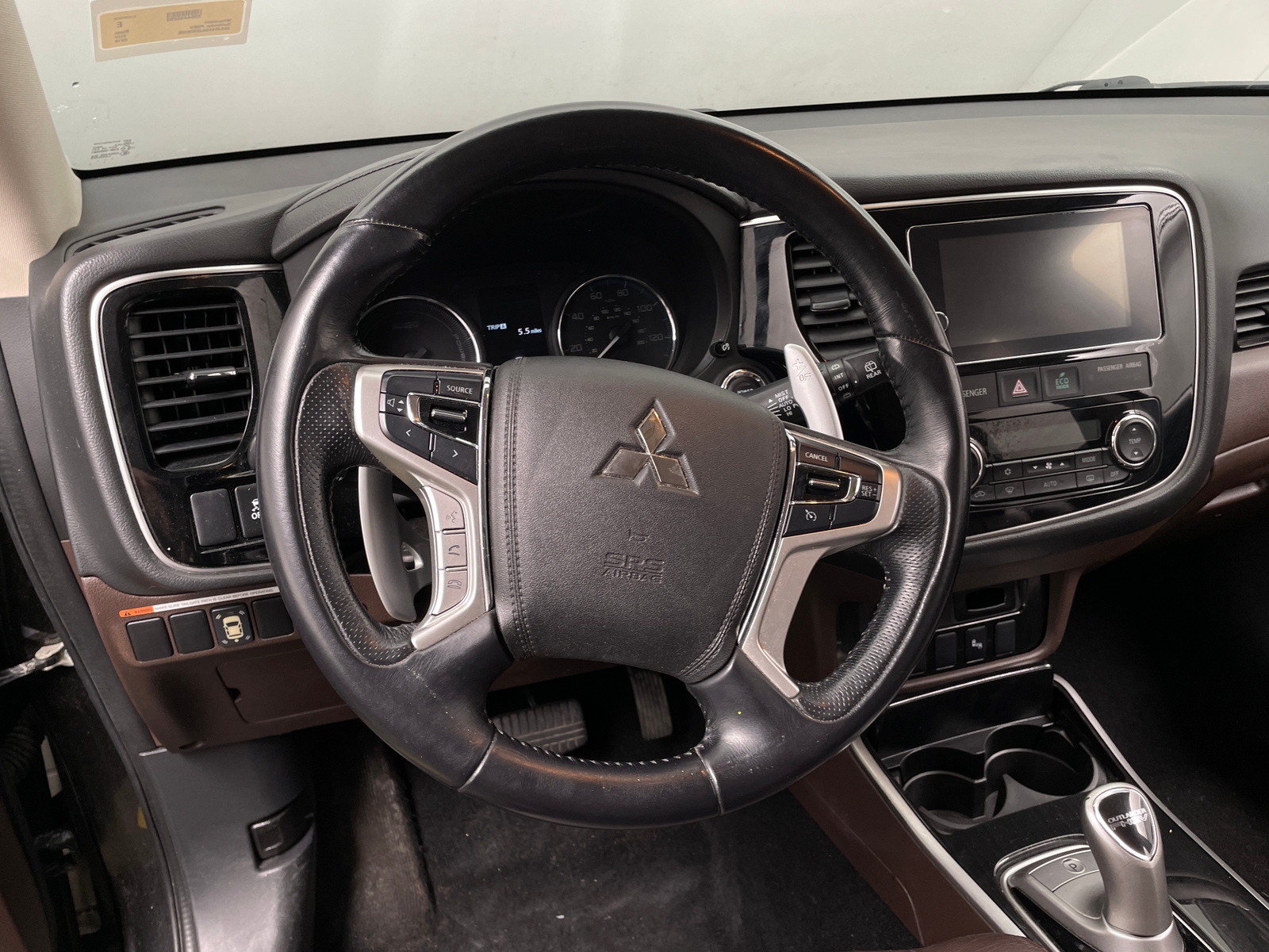 Thumbnail: 2018 Mitsubishi Outlander - 4