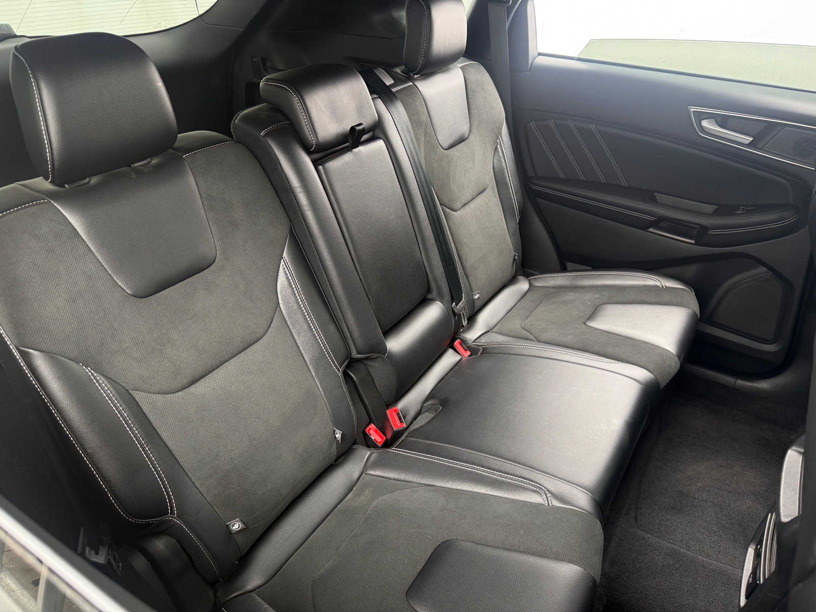 Thumbnail: 2023 Ford Edge - 5