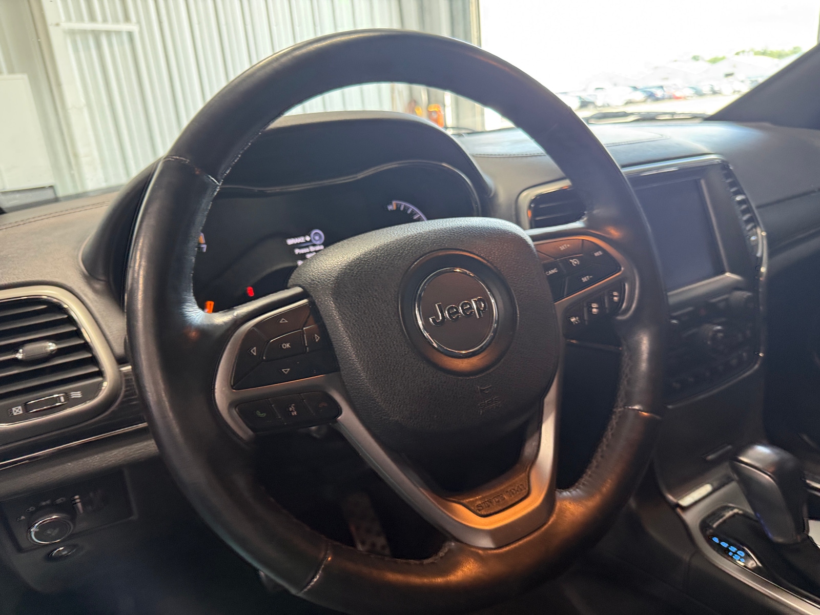 Thumbnail: 2018 Jeep Grand Cherokee - 4