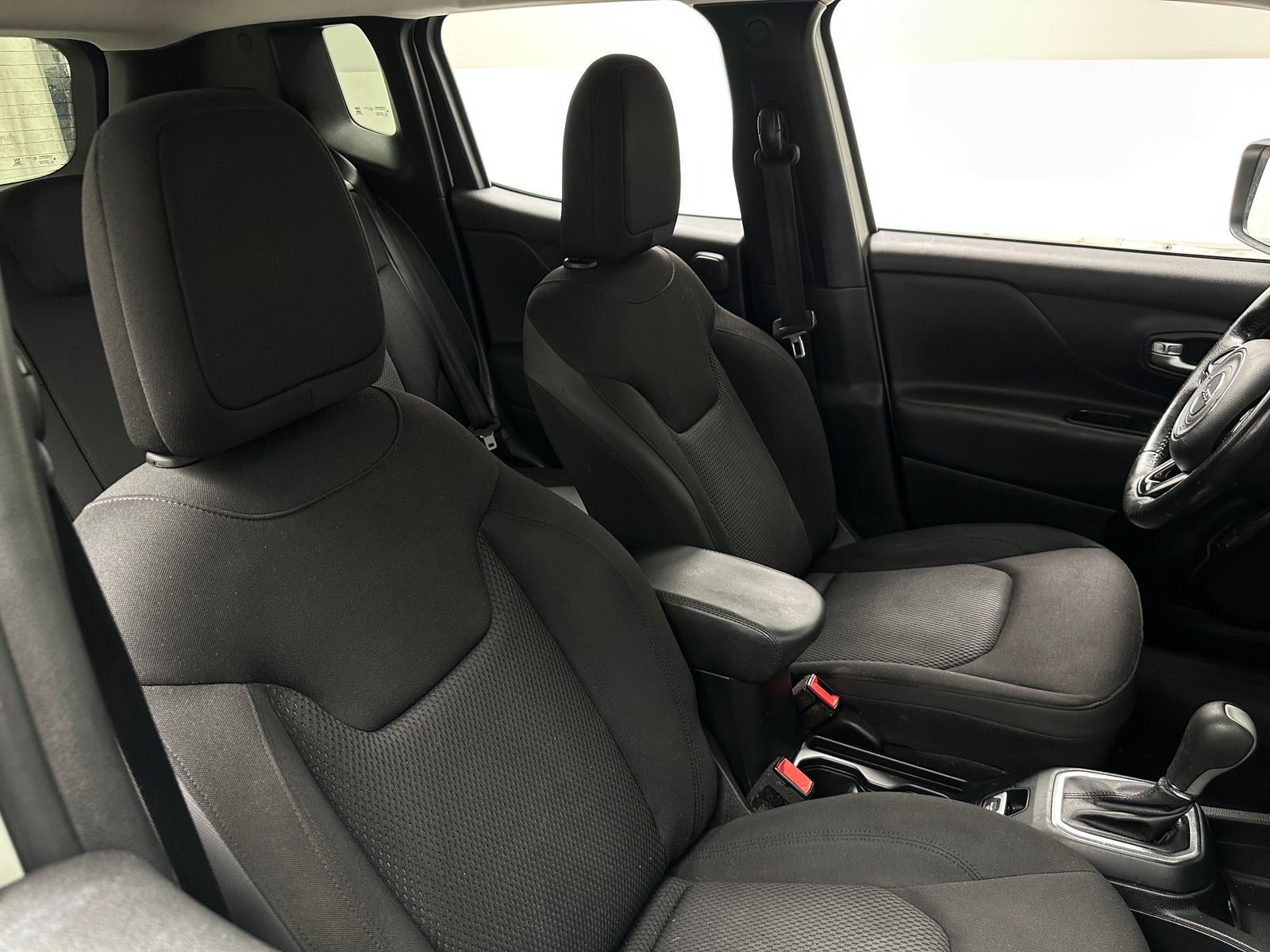 Thumbnail: 2019 Jeep Renegade - 2