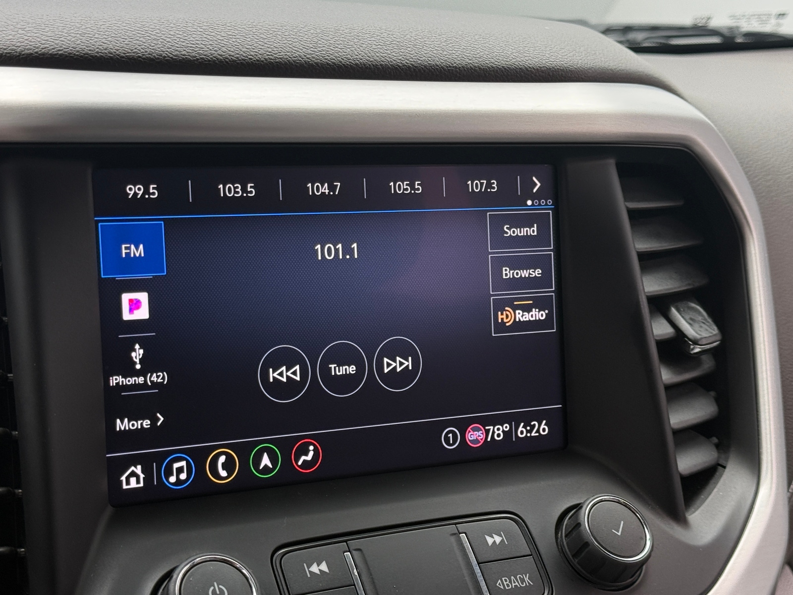 Thumbnail: 2020 GMC Acadia - 3