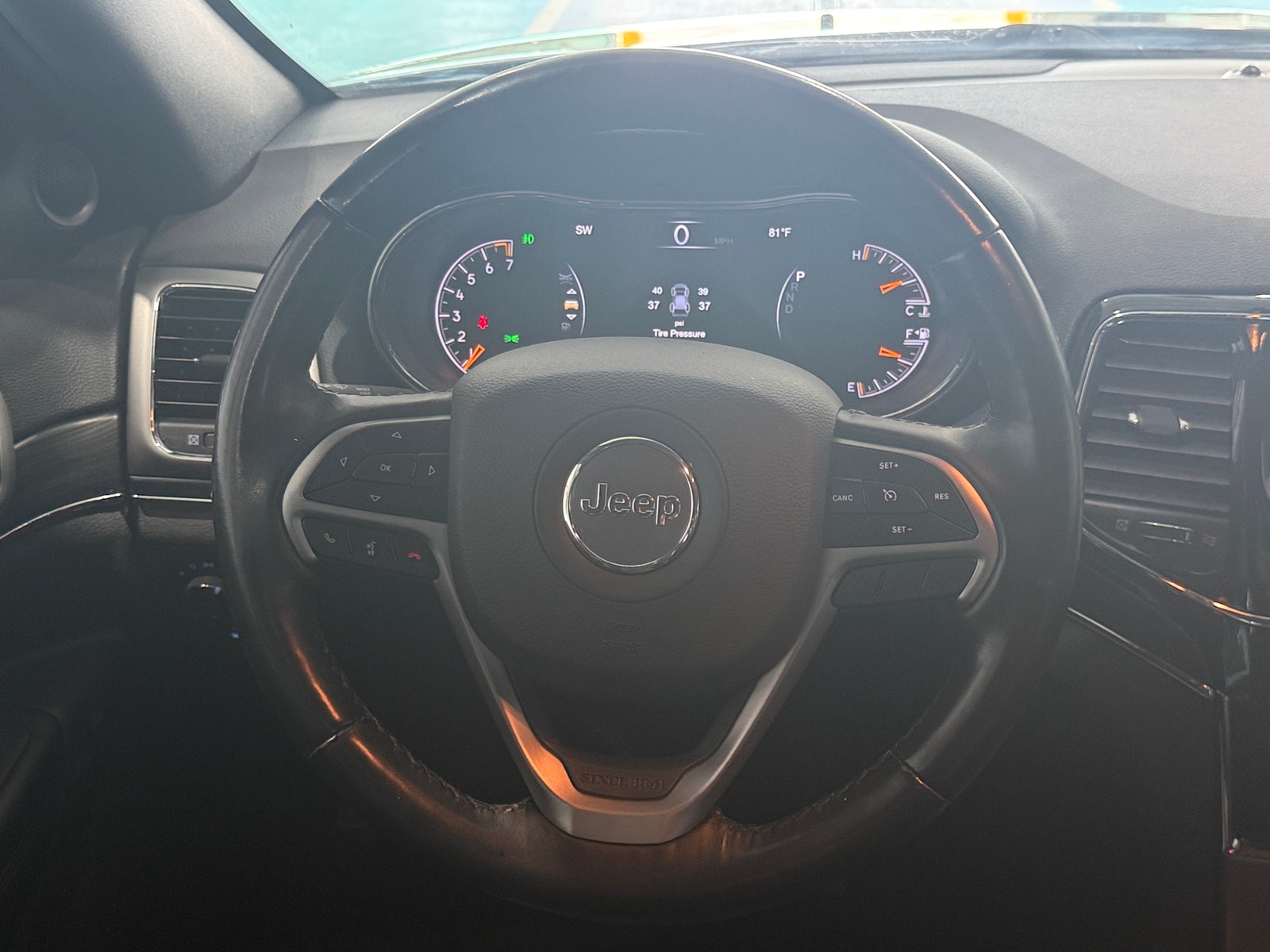 Thumbnail: 2021 Jeep Grand Cherokee - 4