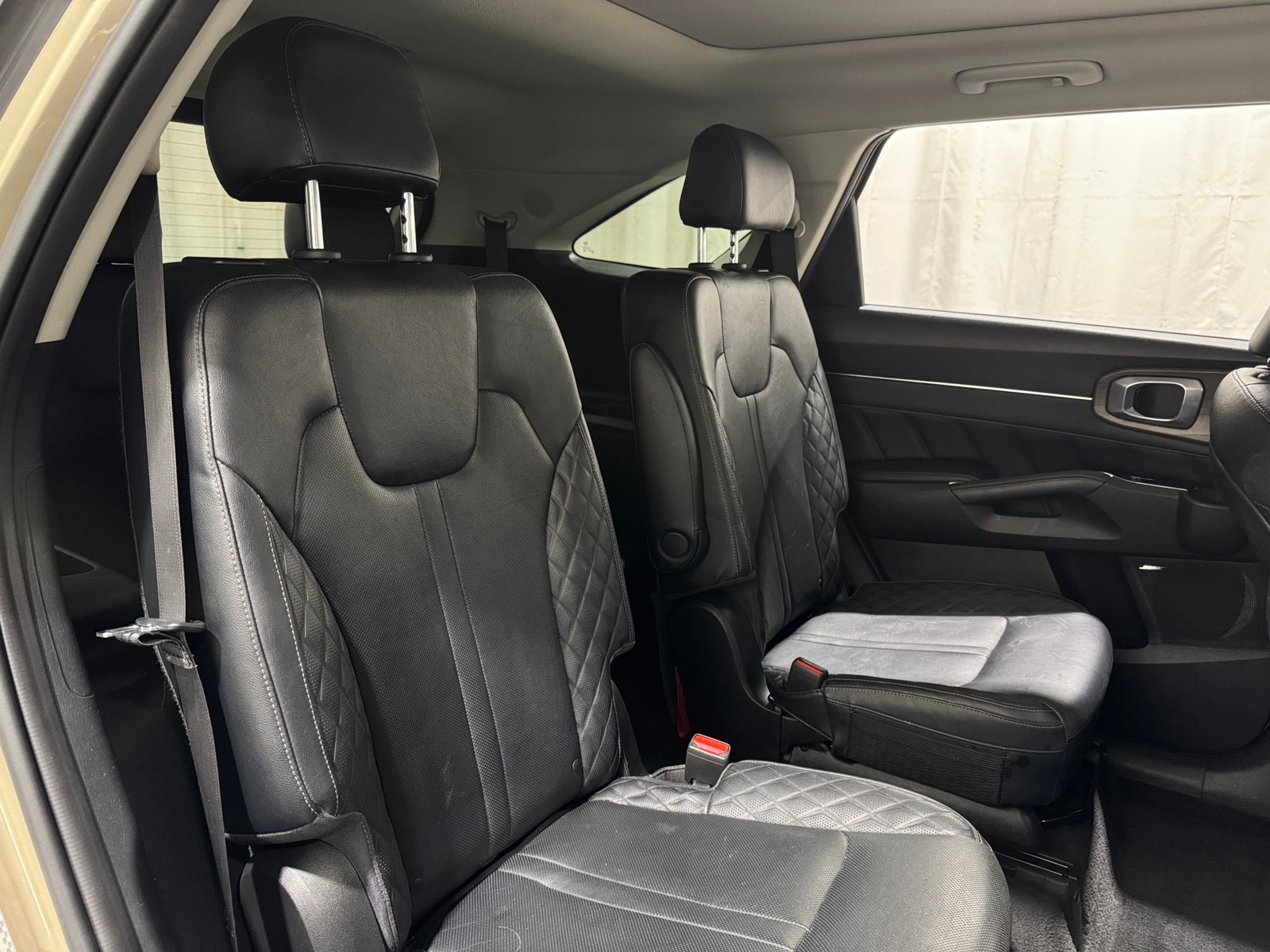 Thumbnail: 2021 Kia Sorento - 5