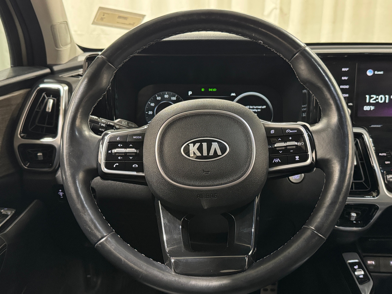 Thumbnail: 2021 Kia Sorento - 4