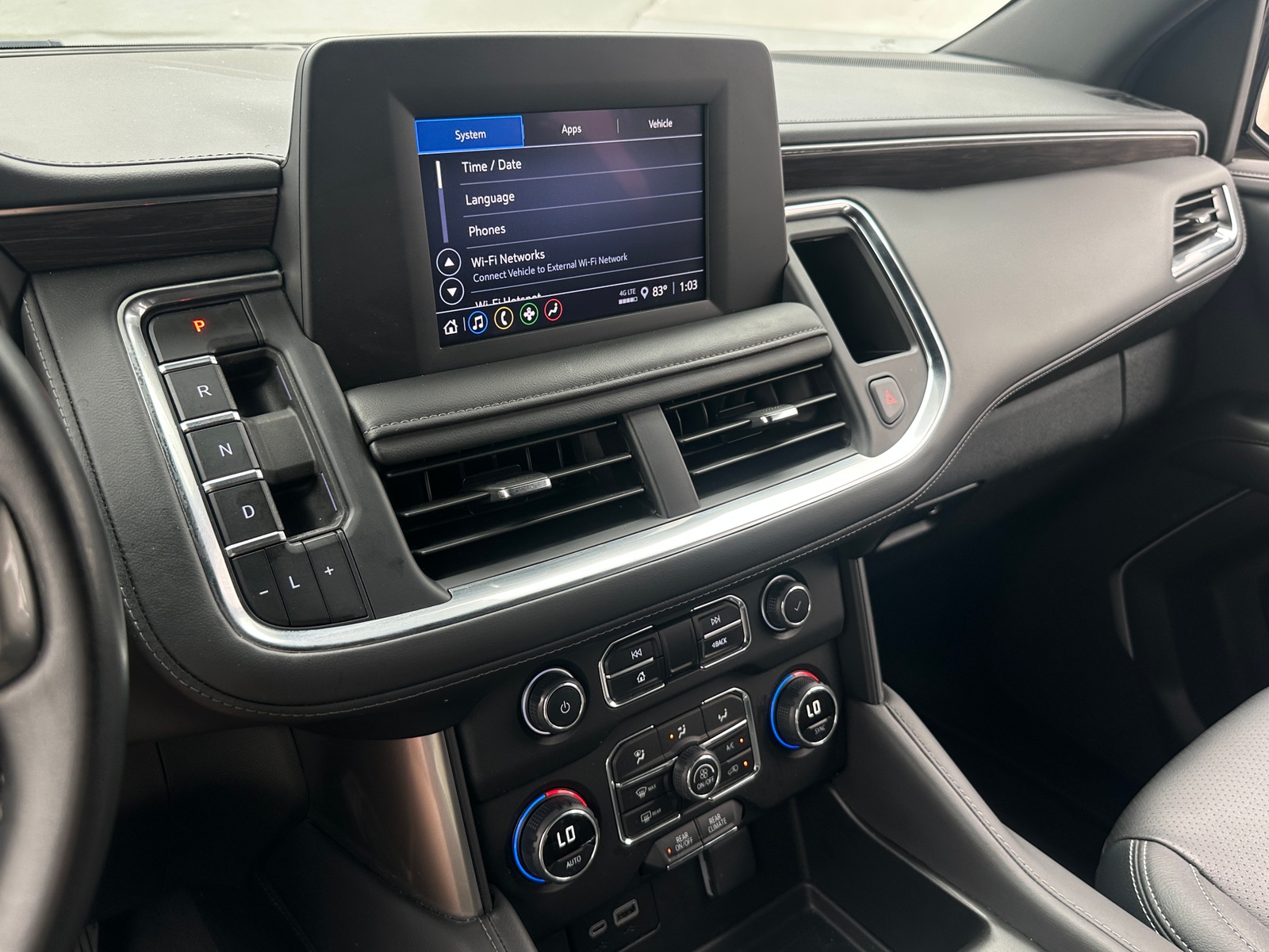 Thumbnail: 2024 Chevrolet Tahoe - 4