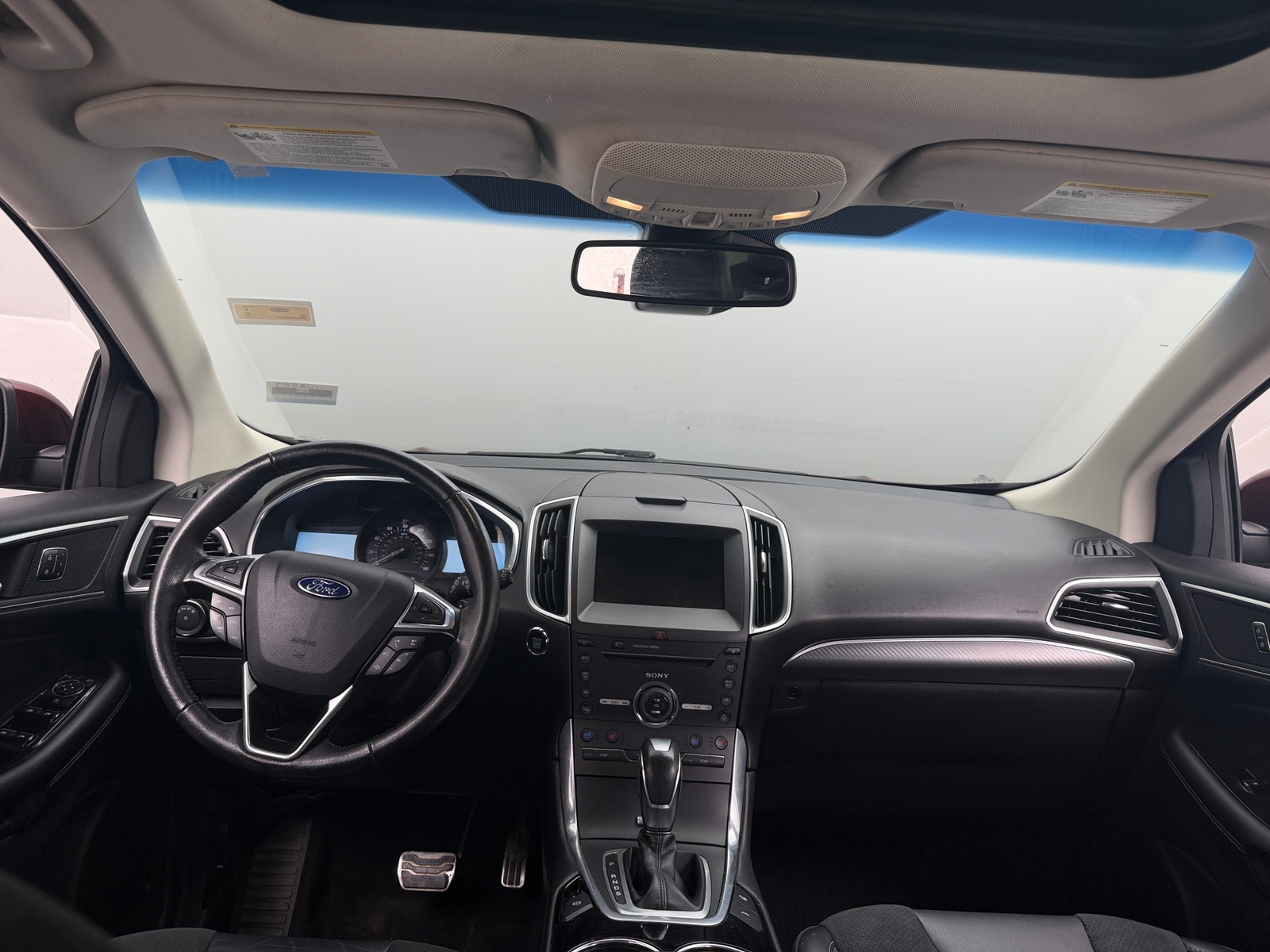 Thumbnail: 2015 Ford Edge - 2
