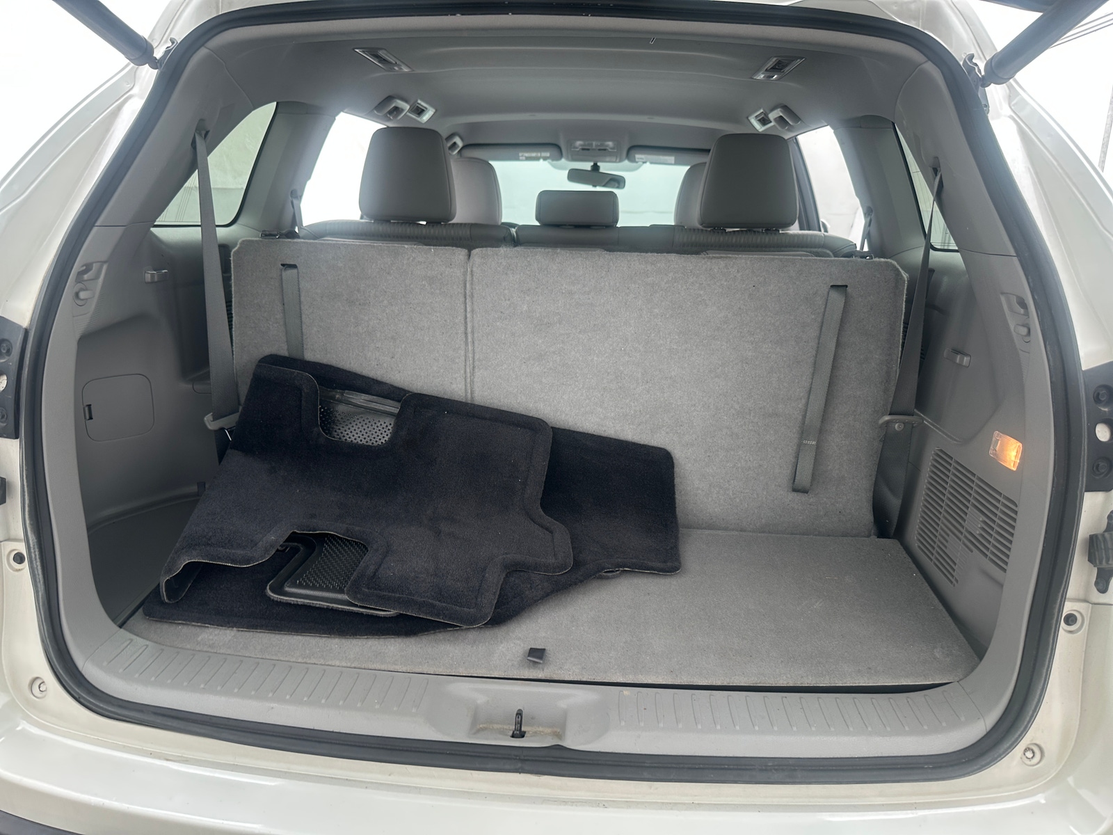 Thumbnail: 2015 Toyota Highlander - 7
