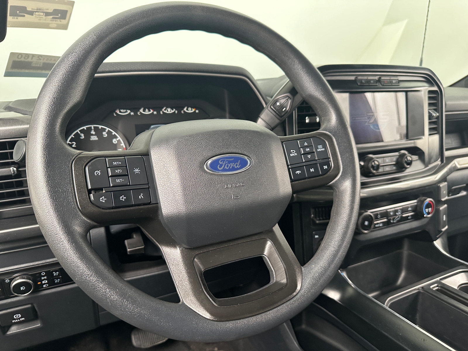 Thumbnail: 2023 Ford Econoline - 5