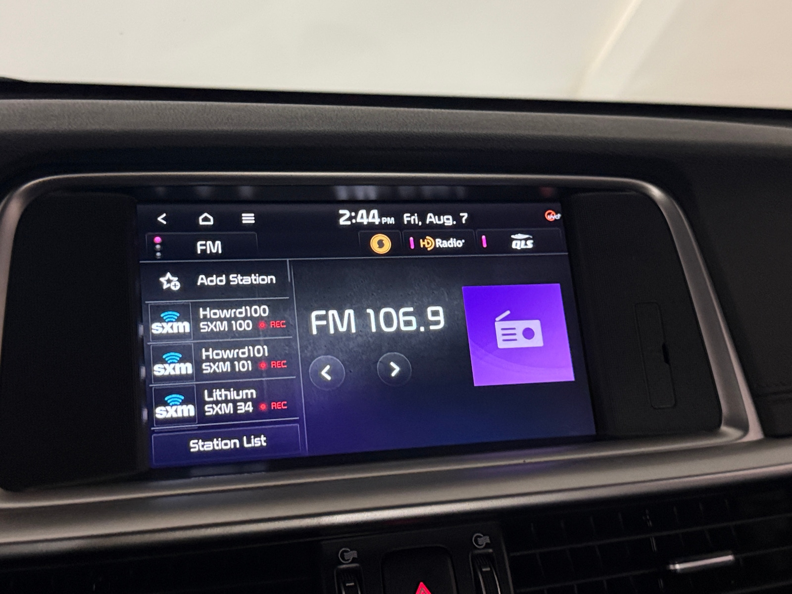 Thumbnail: 2019 Kia Optima - 3