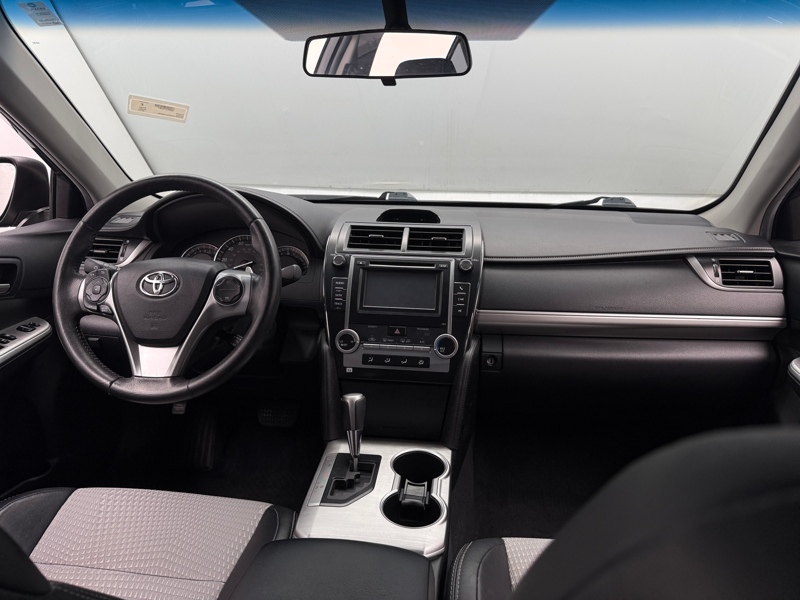 Thumbnail: 2012 Toyota Camry - 3