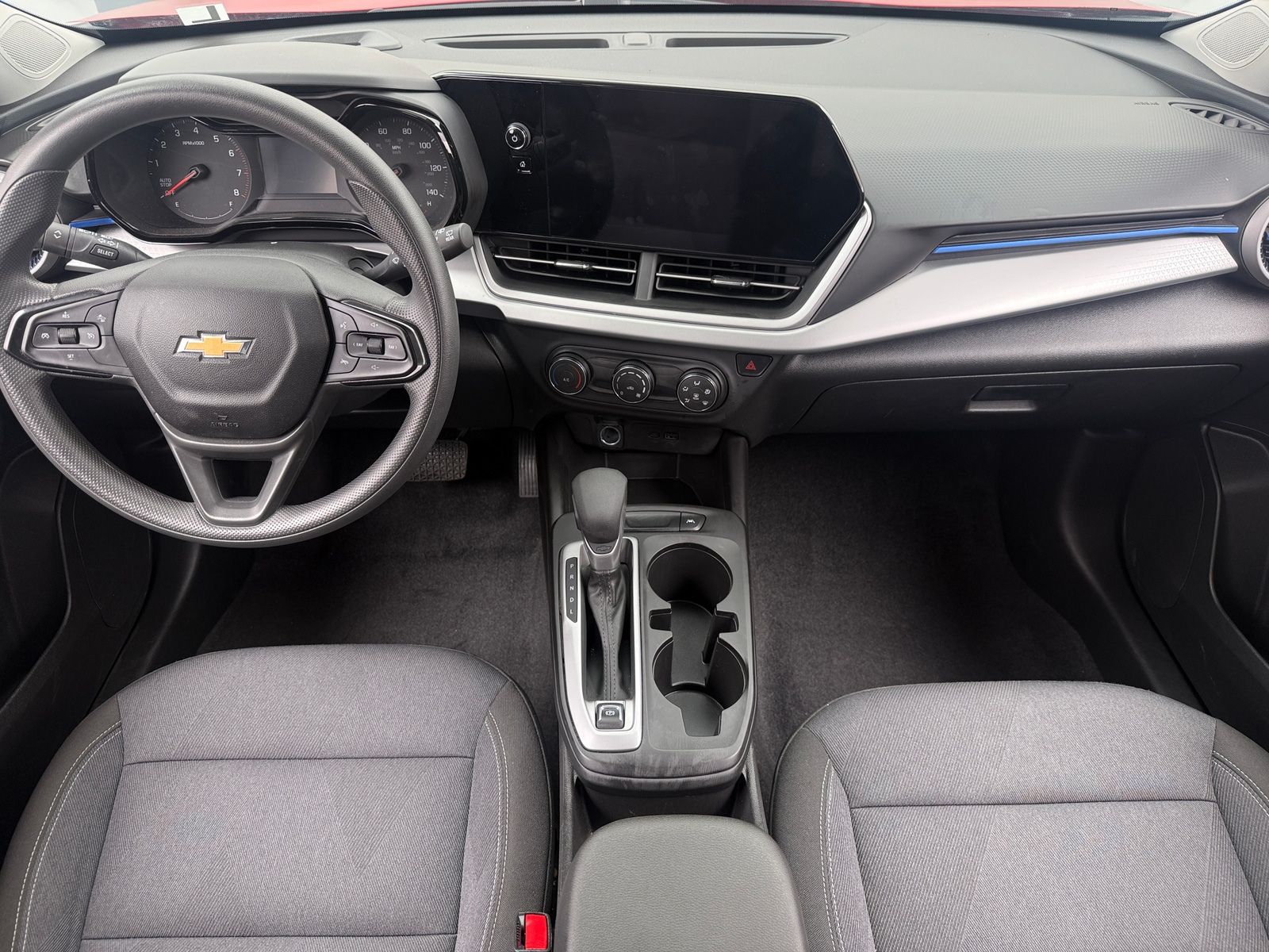 Thumbnail: 2026 Chevrolet Trax - 3