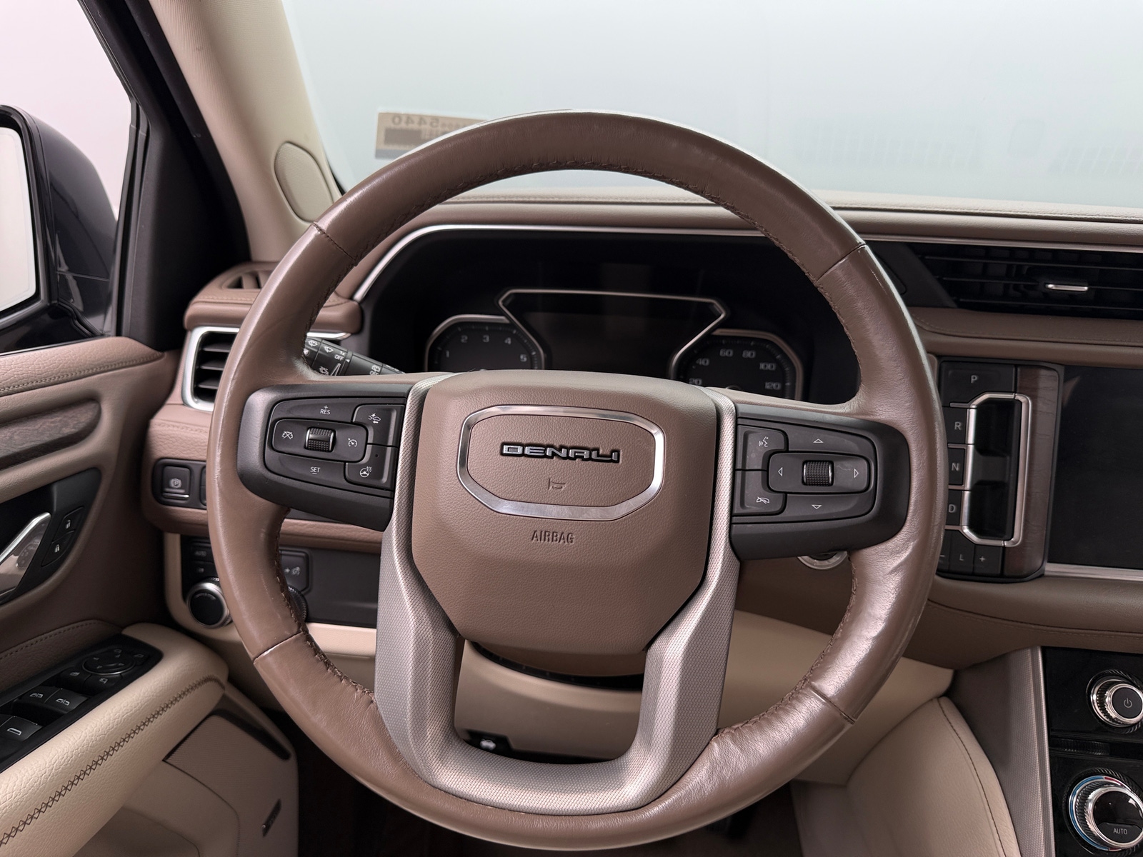 Thumbnail: 2021 GMC Yukon XL - 4