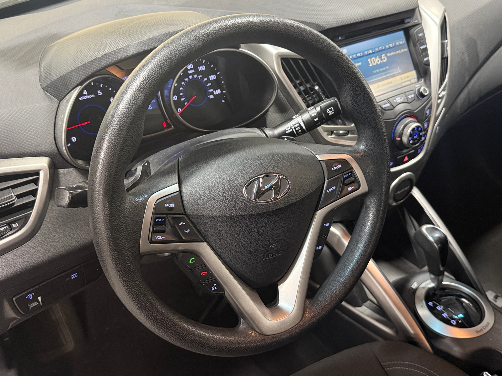 Thumbnail: 2014 Hyundai Veloster - 5