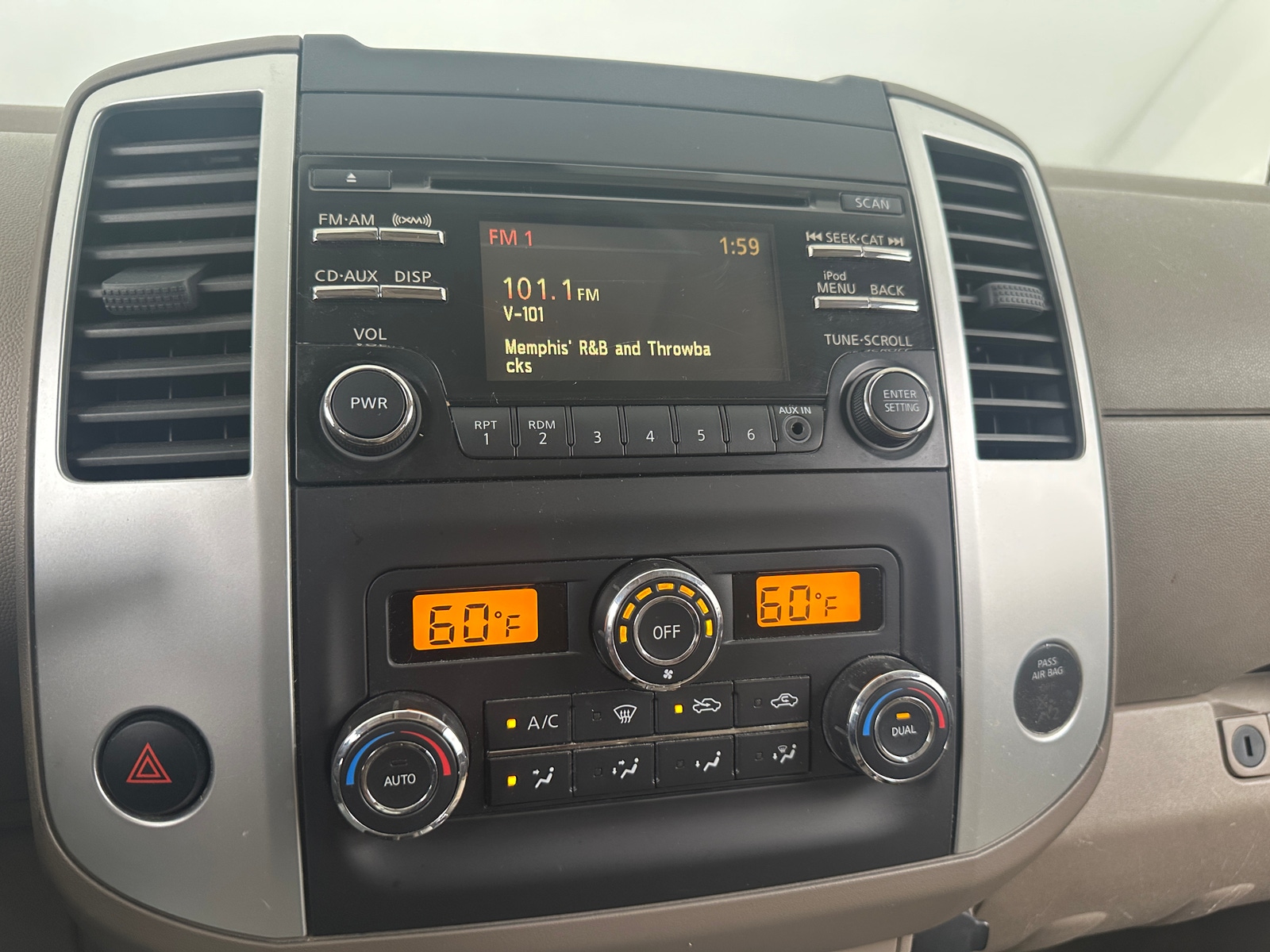 Thumbnail: 2014 Nissan Frontier - 4