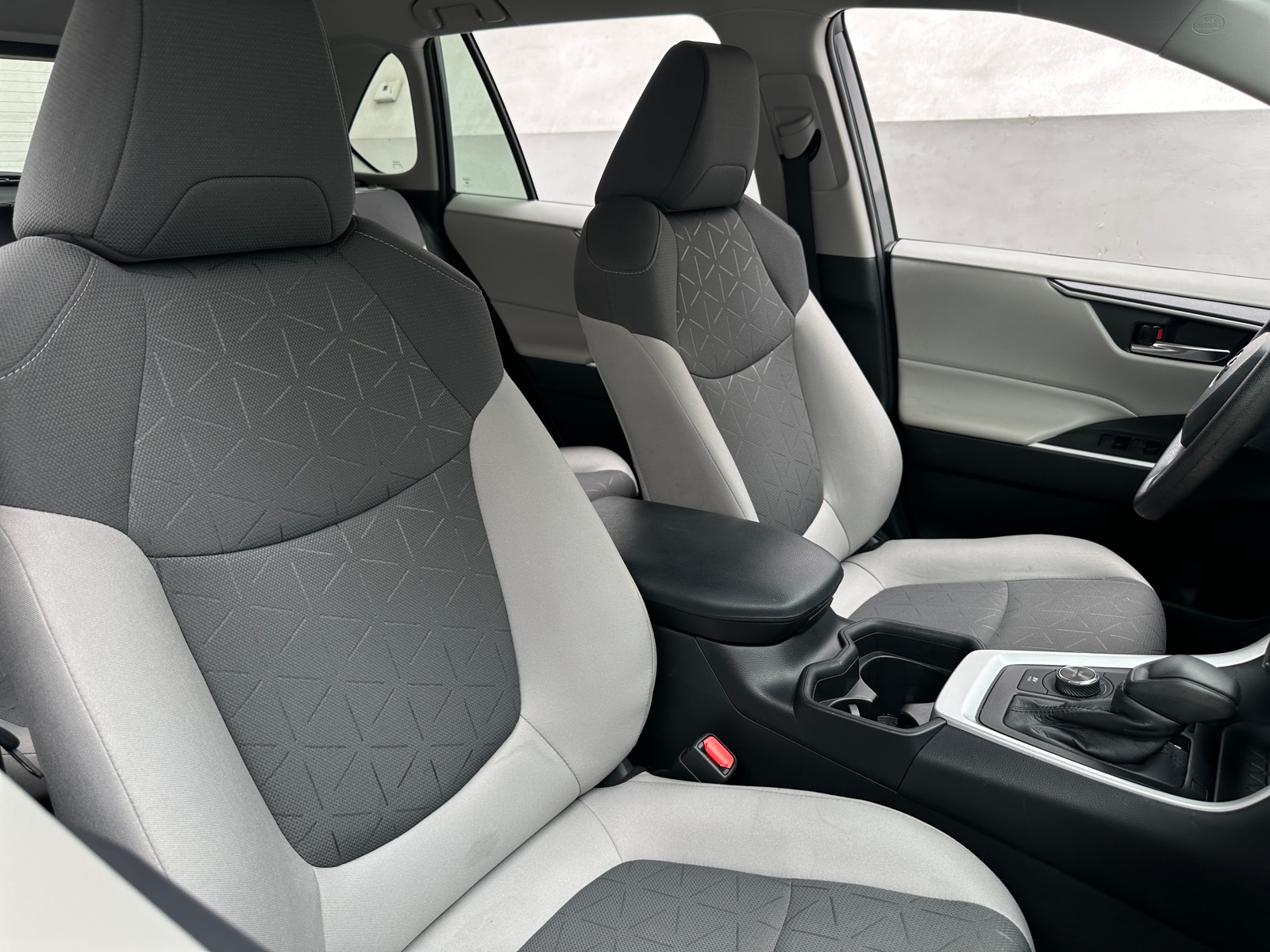 Thumbnail: 2021 Toyota RAV4 - 2