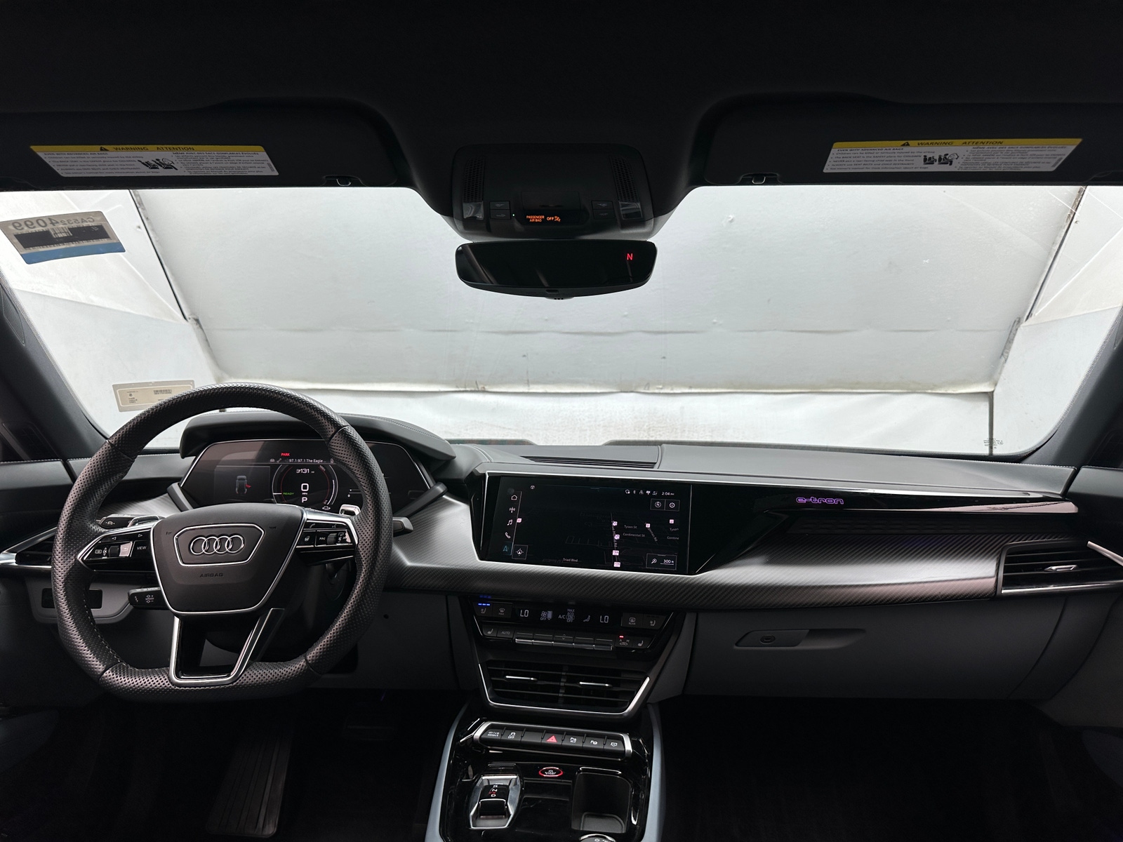 Thumbnail: 2023 Audi e-tron GT - 2