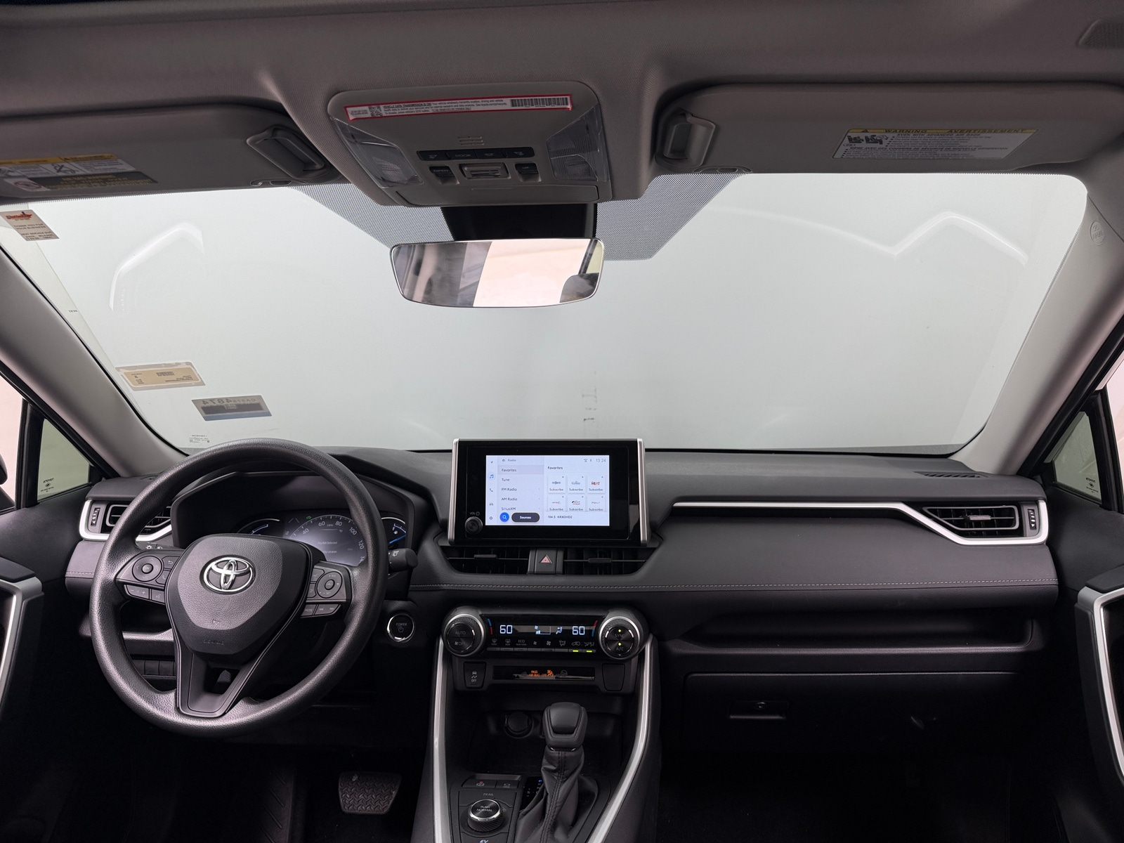Thumbnail: 2025 Toyota RAV4 - 3