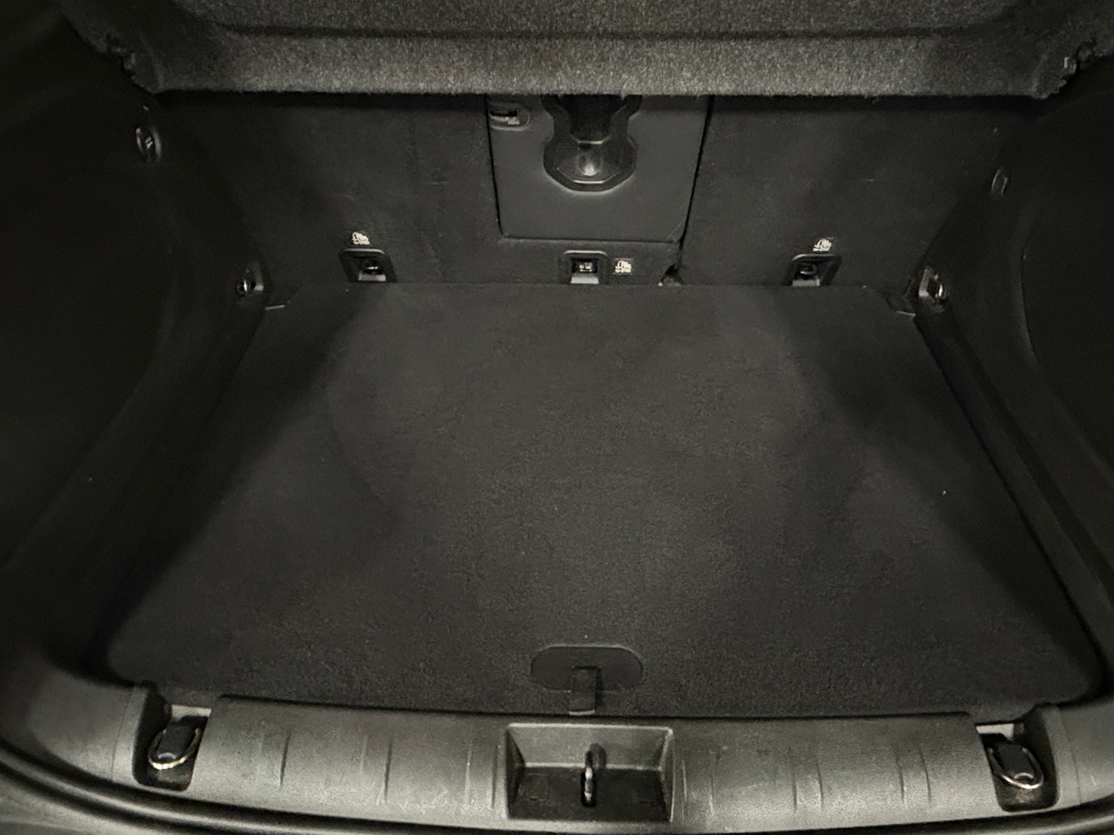 Thumbnail: 2015 Jeep Renegade - 6