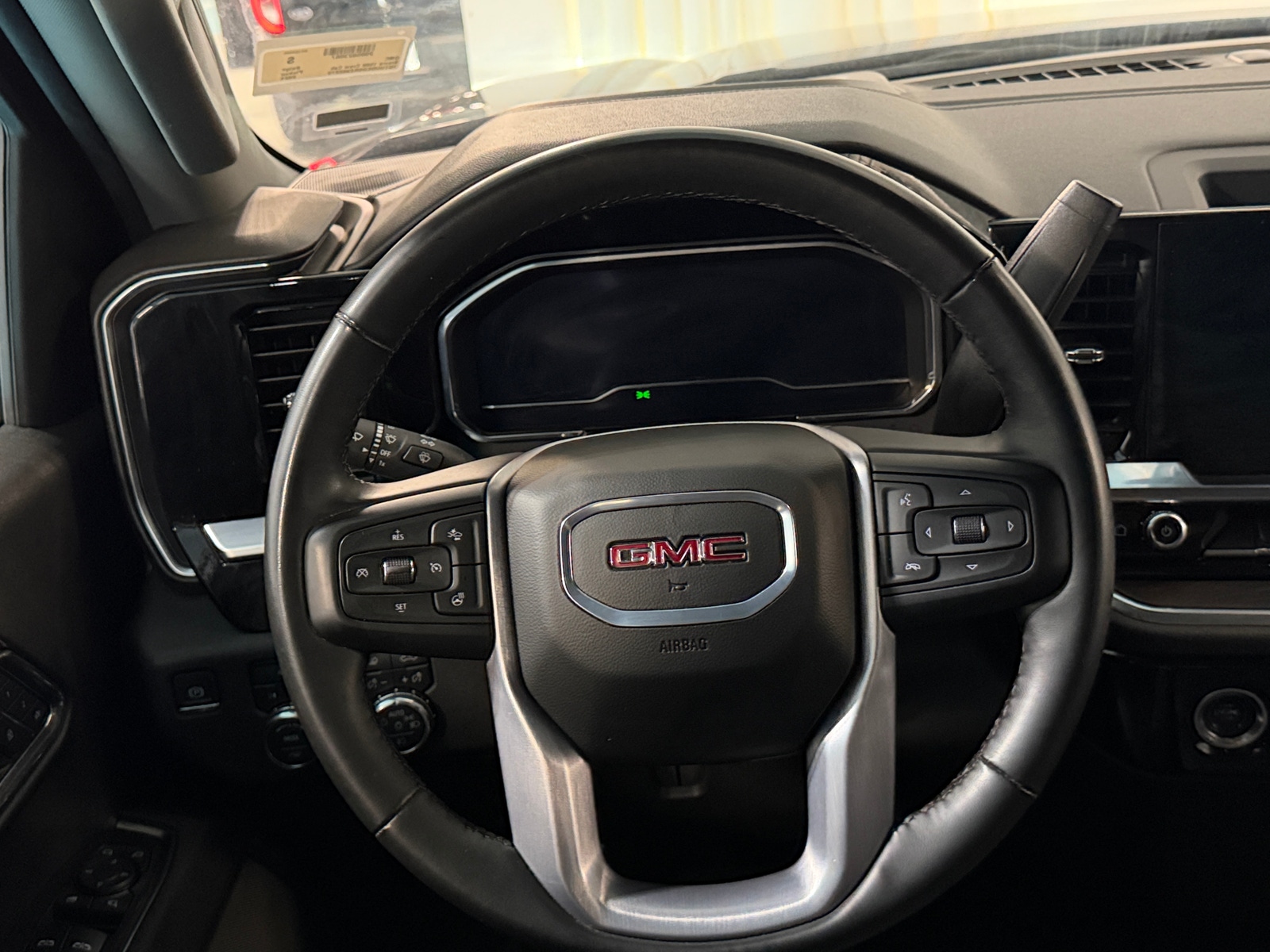 Thumbnail: 2024 GMC Sierra 1500 - 4