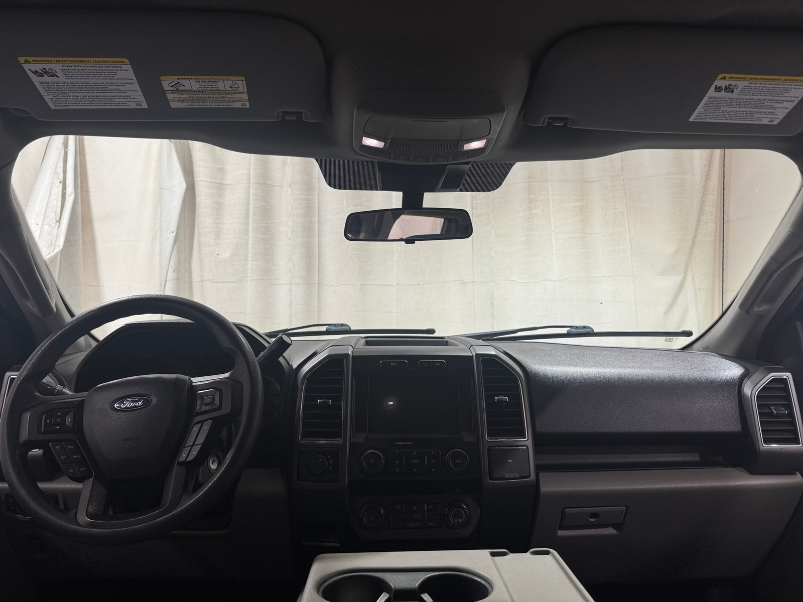 Thumbnail: 2020 Ford Econoline - 3