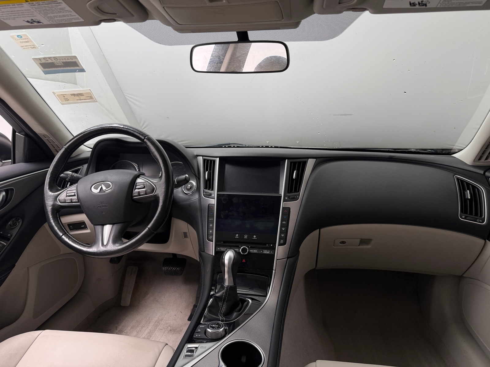 Thumbnail: 2015 INFINITI Q50 - 2