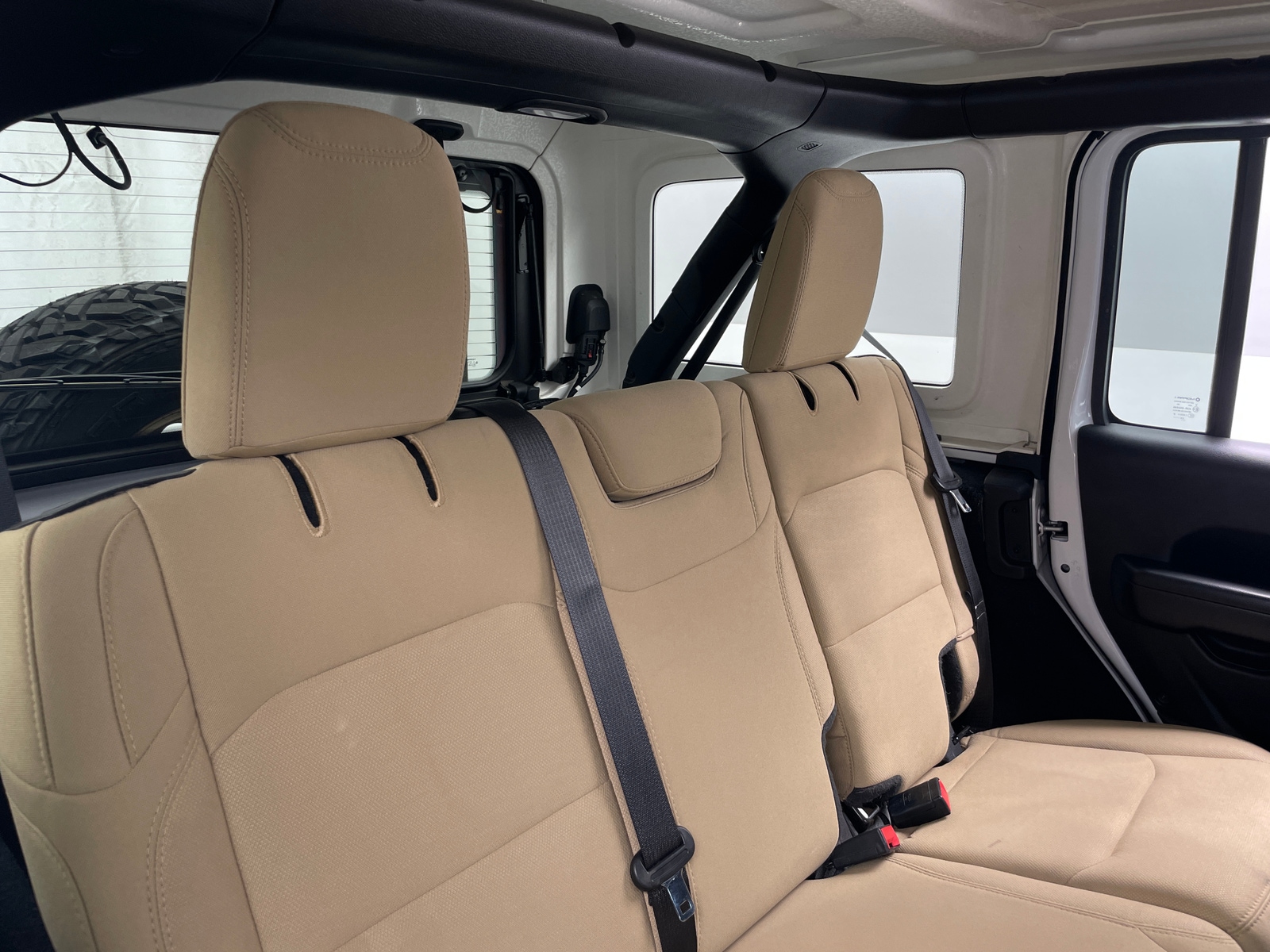 Thumbnail: 2021 Jeep Wrangler - 6