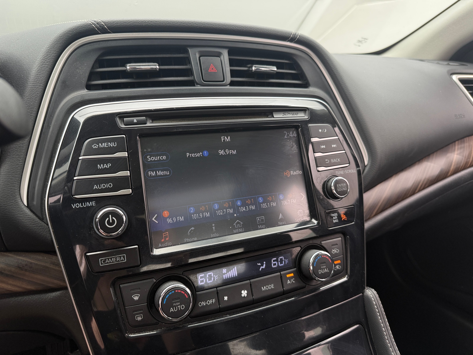 Thumbnail: 2016 Nissan Maxima - 3