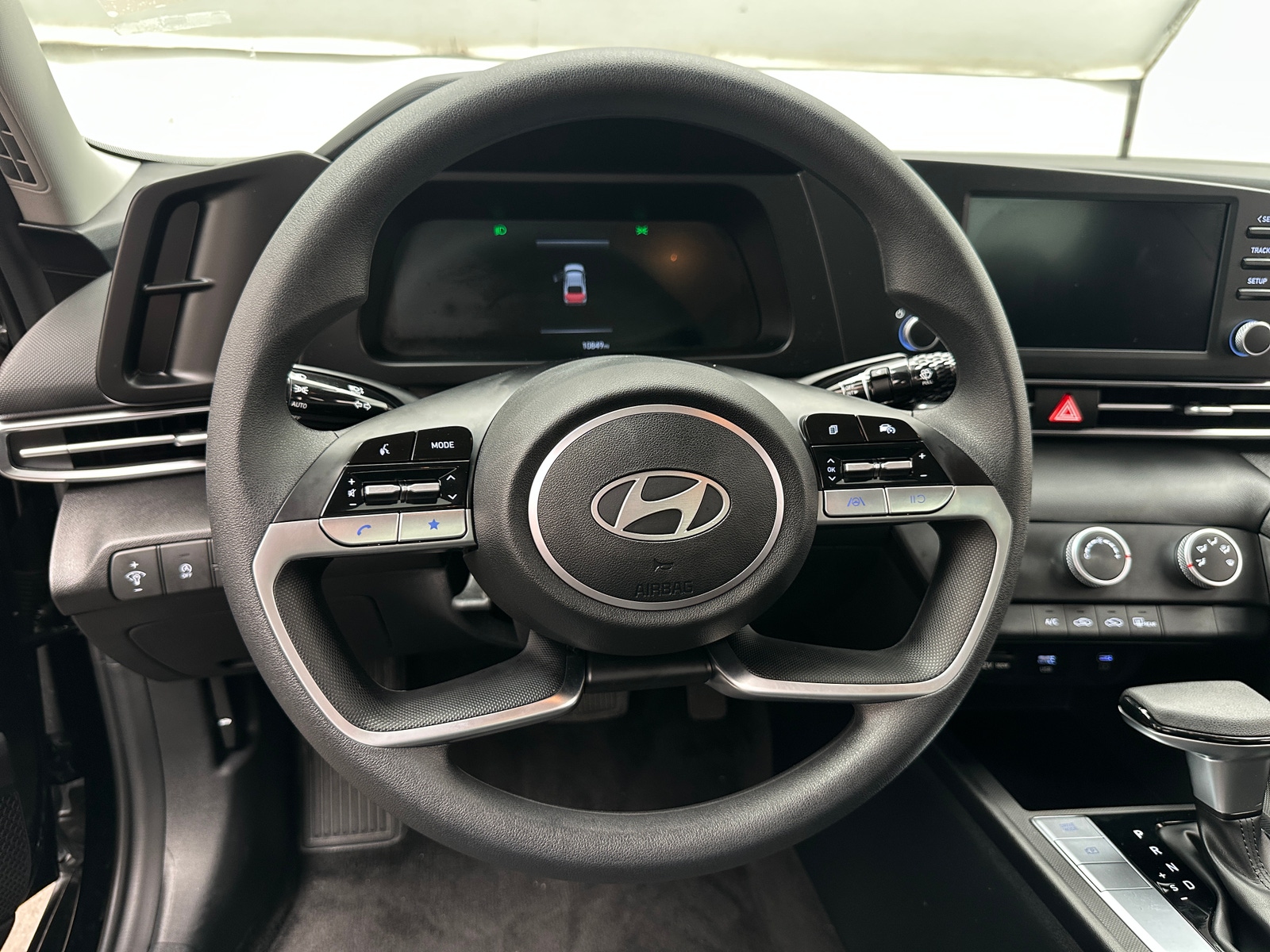 Thumbnail: 2024 Hyundai Elantra - 5