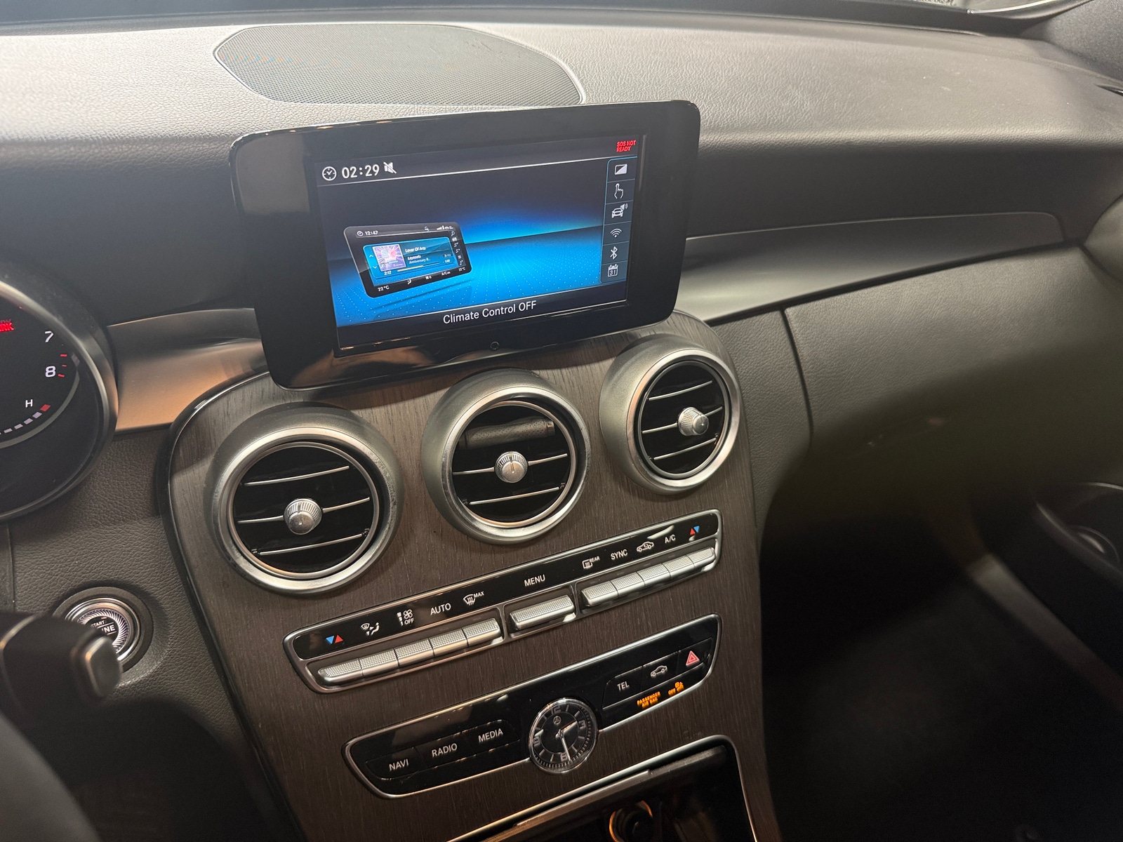 Thumbnail: 2019 Mercedes-Benz C-Class - 3