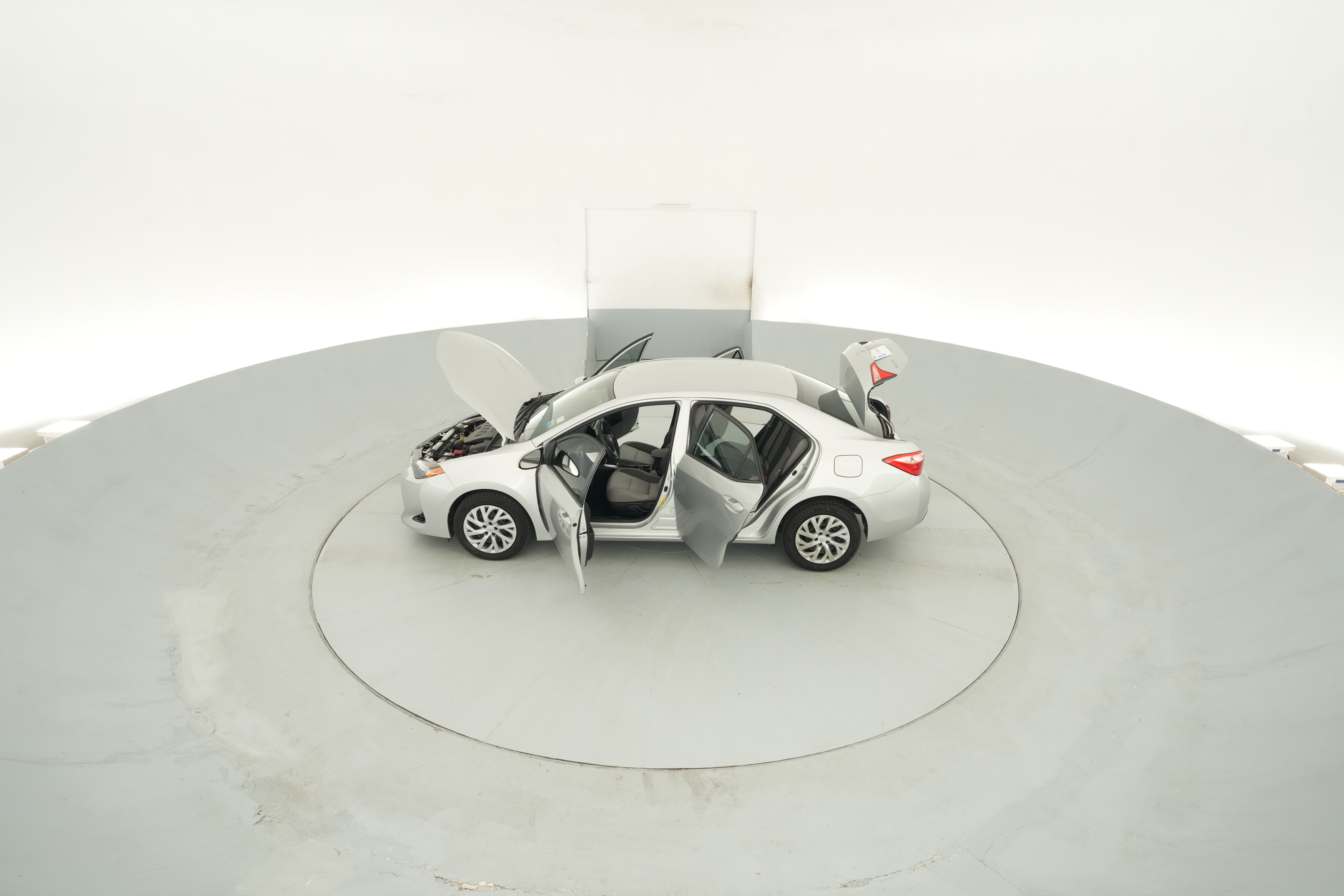 2017 Toyota Corolla LE - Photo 41