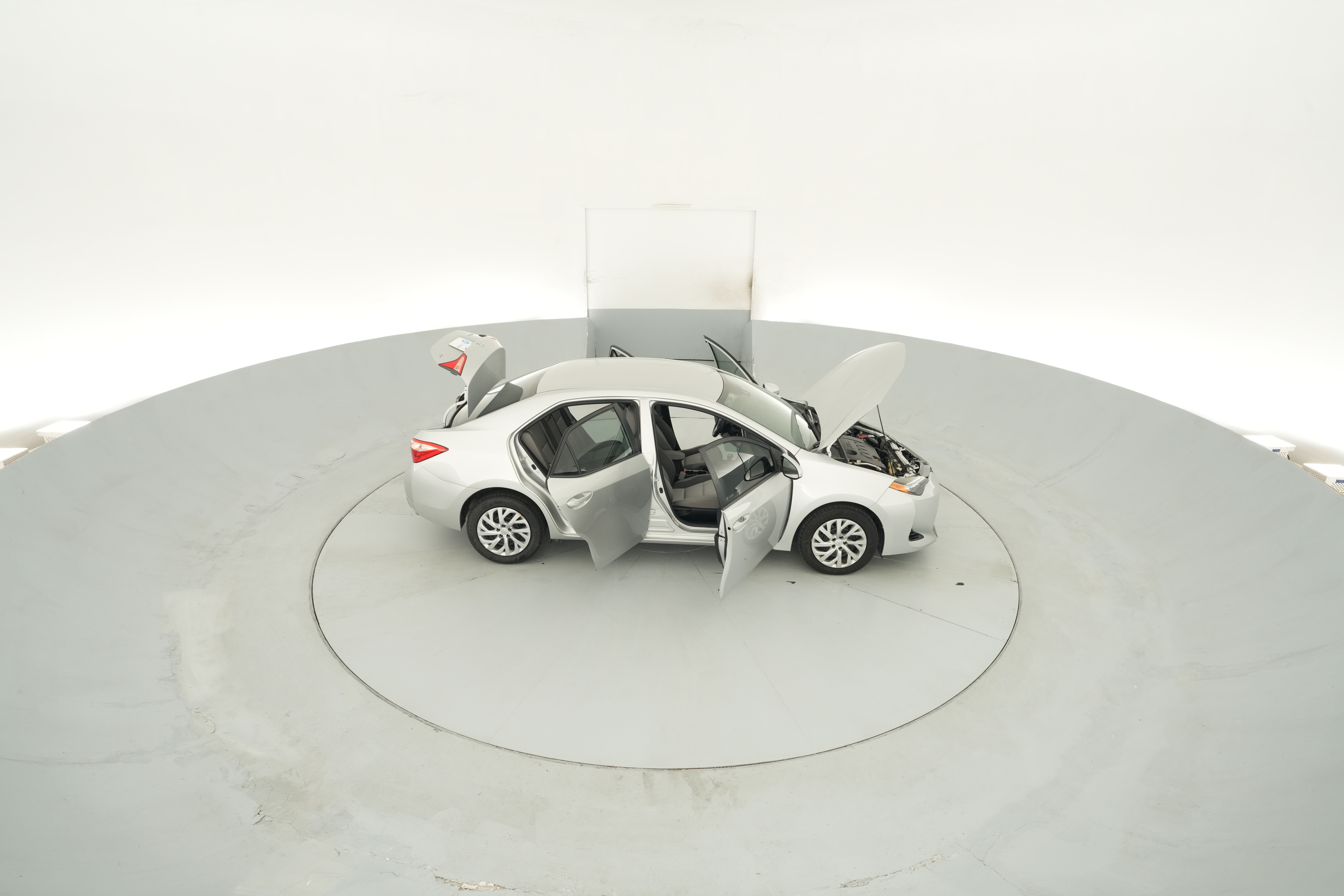 2017 Toyota Corolla LE - Photo 49