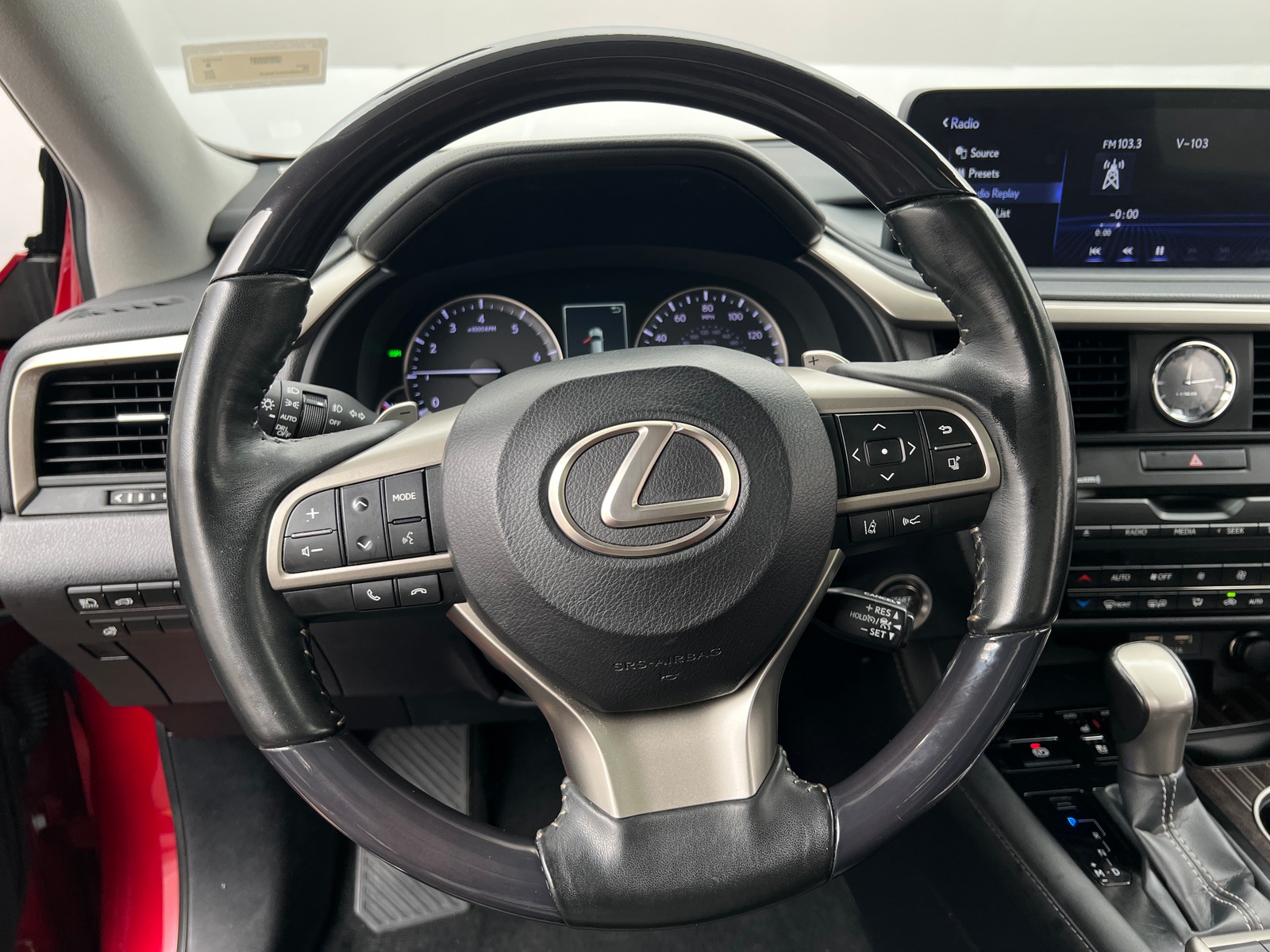 Thumbnail: 2020 Lexus RX - 4