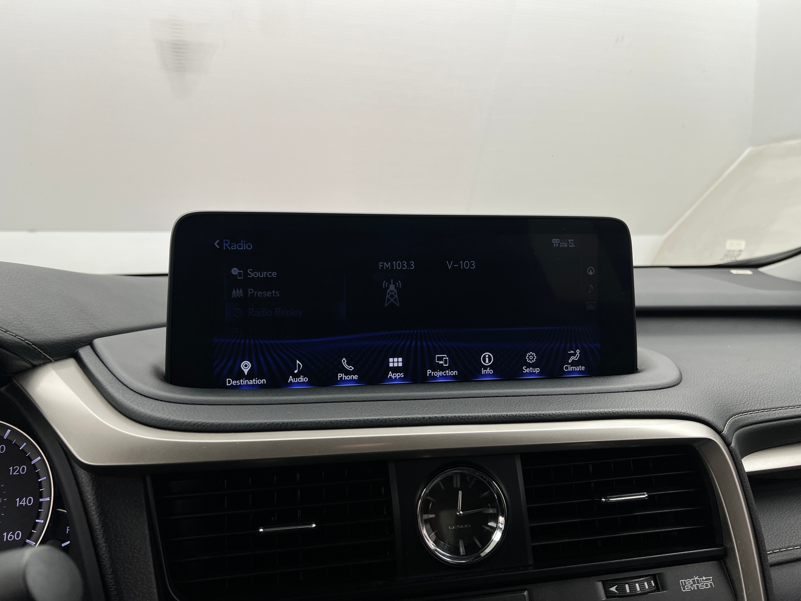 Thumbnail: 2020 Lexus RX - 3