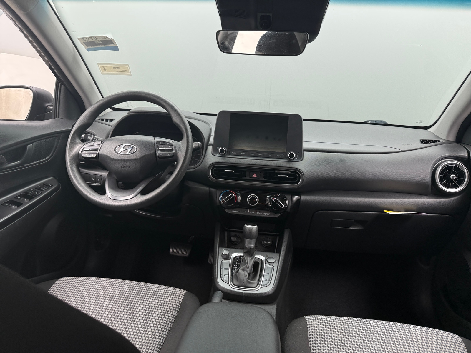 Thumbnail: 2022 Hyundai Kona - 3