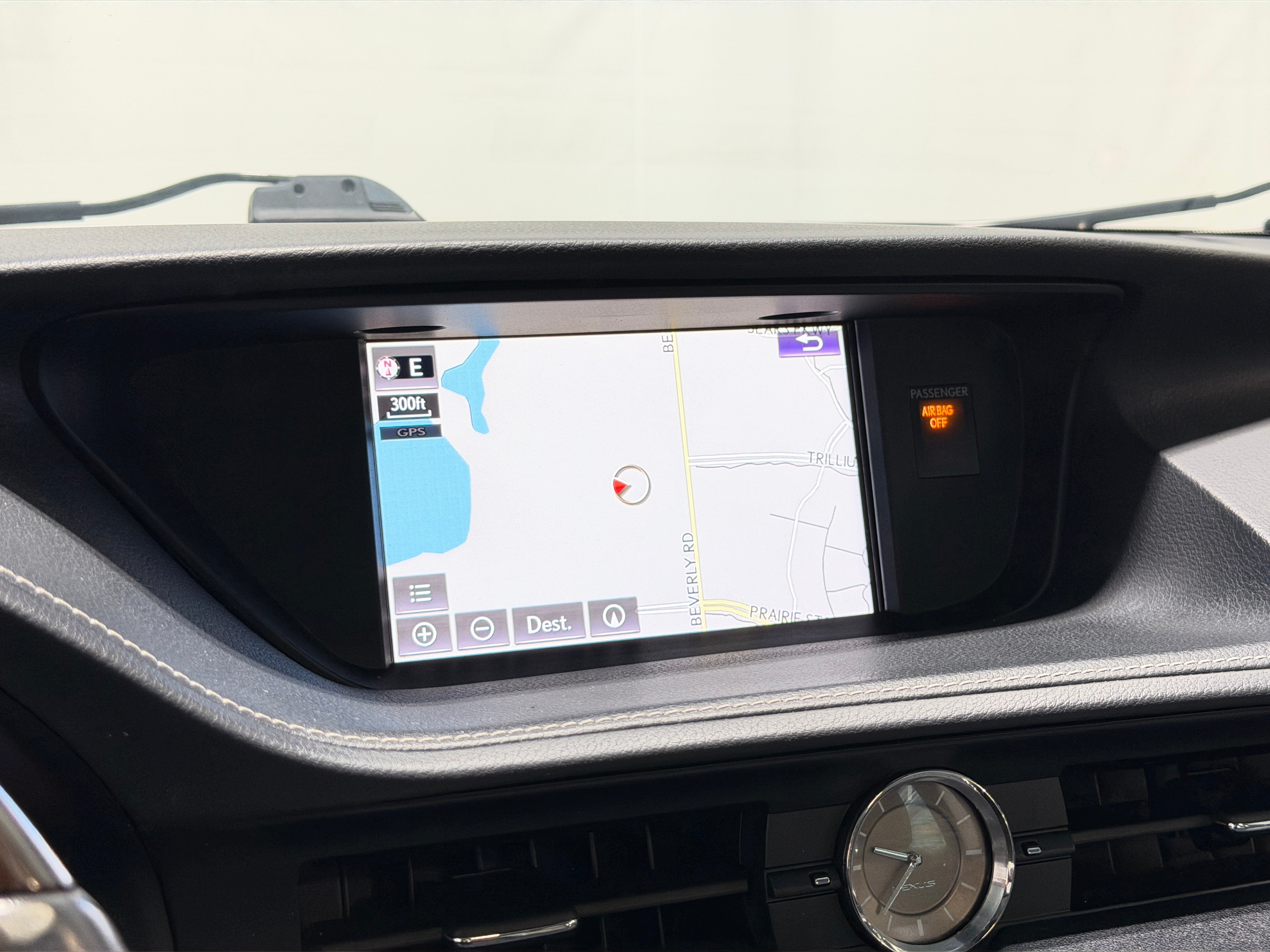 2017 Lexus ES 350 - Photo 18