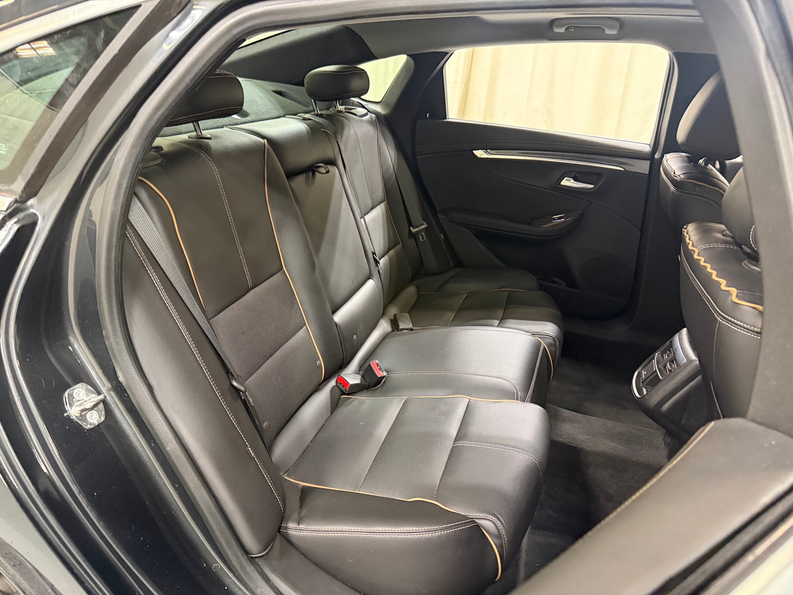 Thumbnail: 2015 Chevrolet Impala - 5