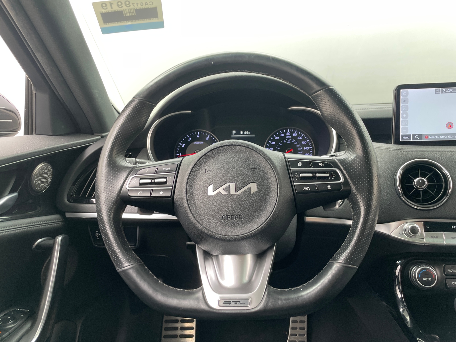 Thumbnail: 2023 Kia Stinger - 4