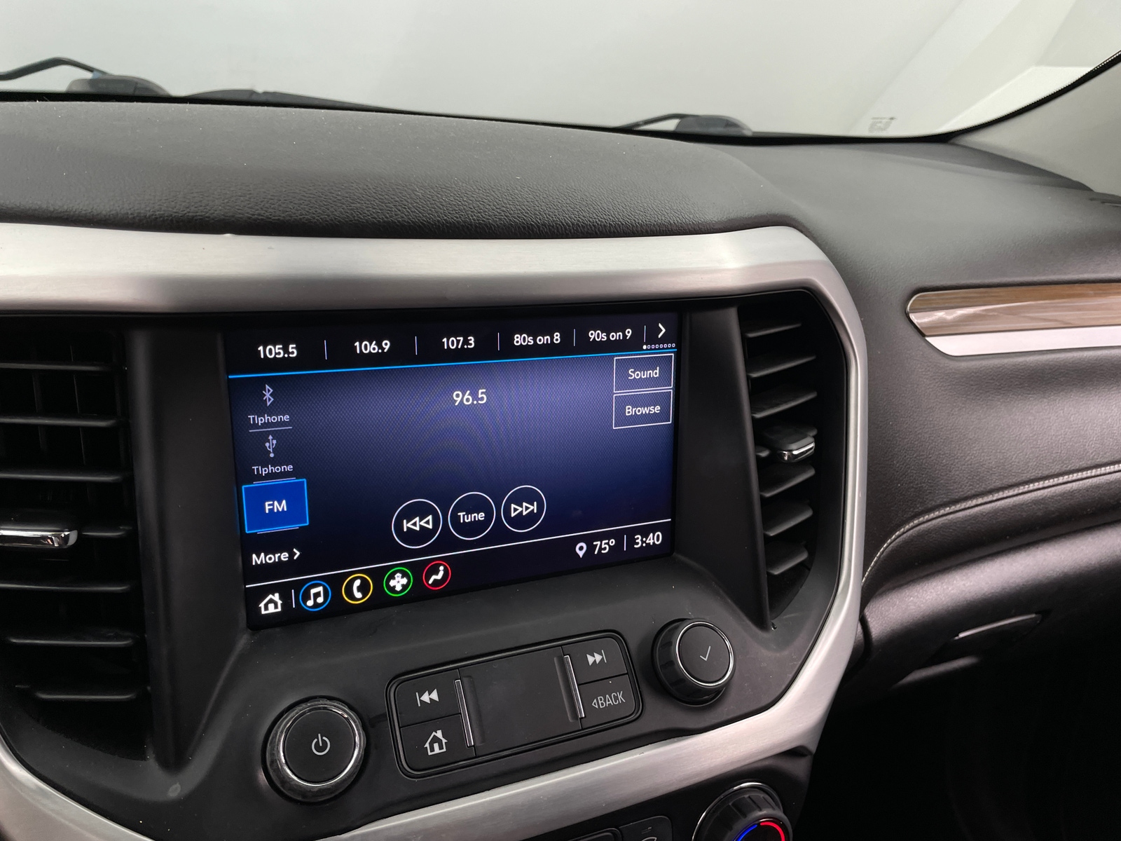 Thumbnail: 2020 GMC Acadia - 4
