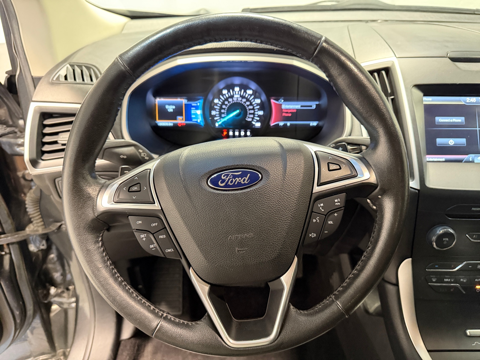 Thumbnail: 2015 Ford Edge - 4
