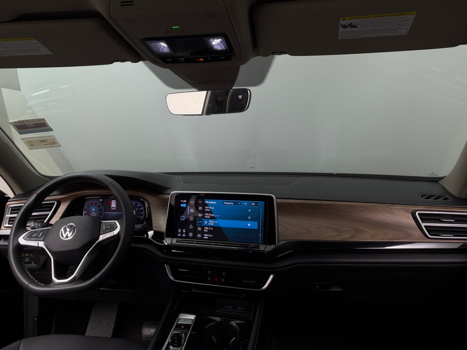Thumbnail: 2024 Volkswagen Atlas - 2