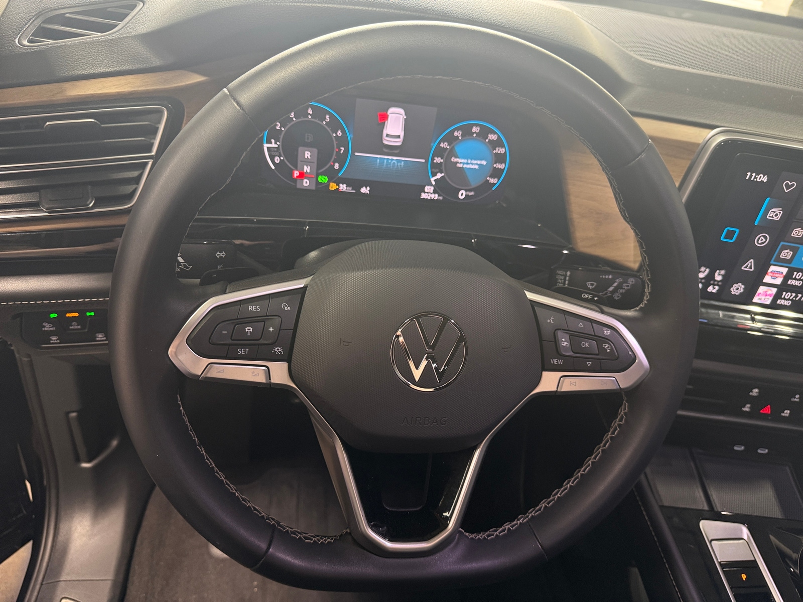 Thumbnail: 2024 Volkswagen Atlas - 4