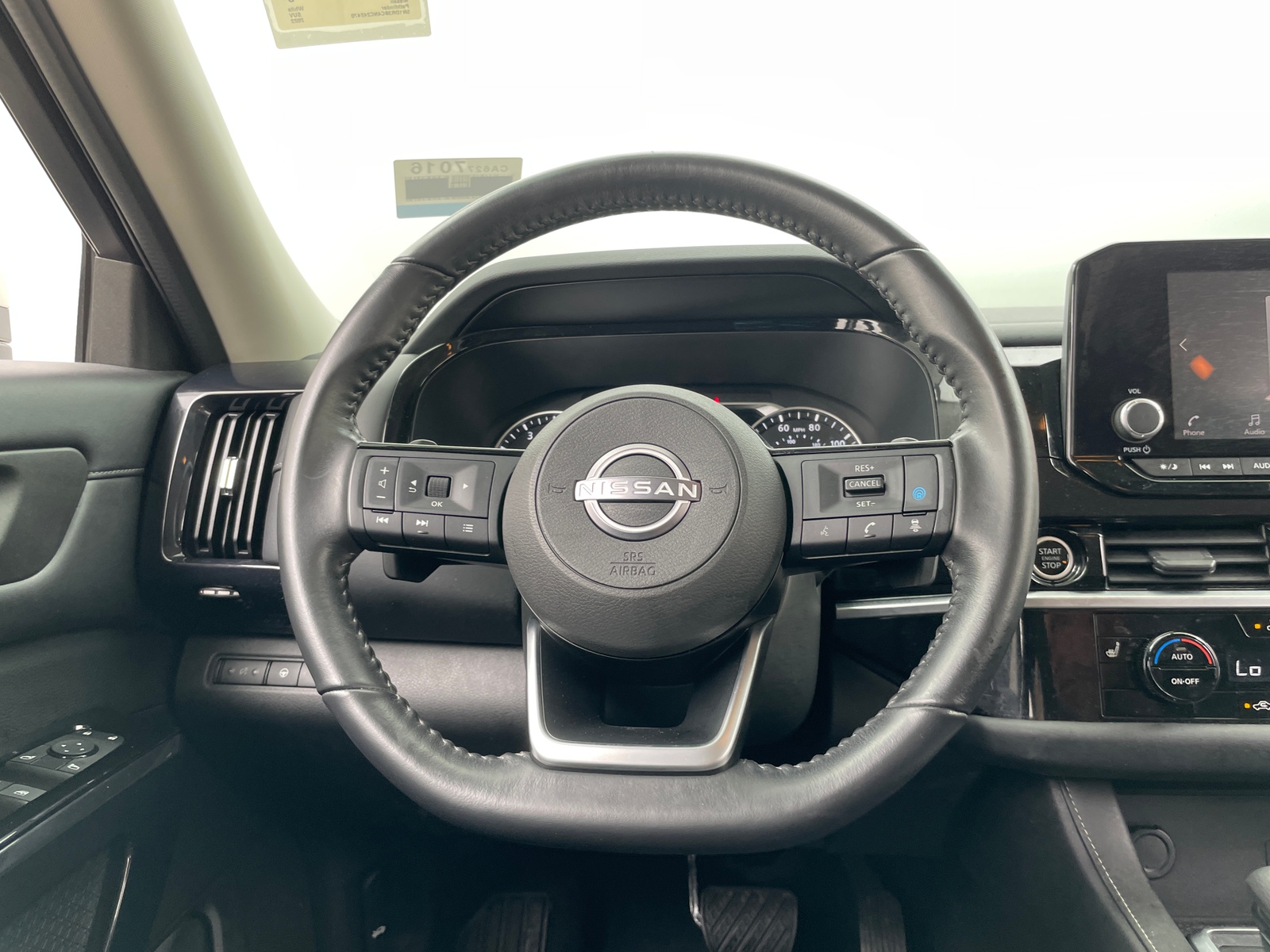 Thumbnail: 2022 Nissan Pathfinder - 5