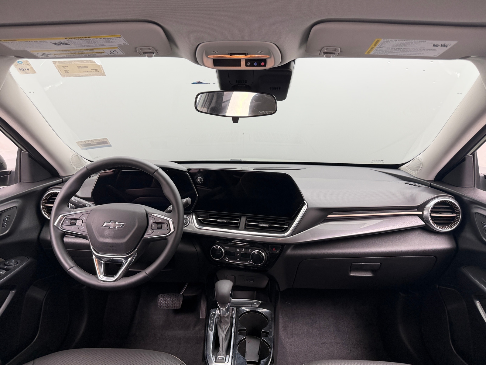 Thumbnail: 2026 Chevrolet Trax - 2