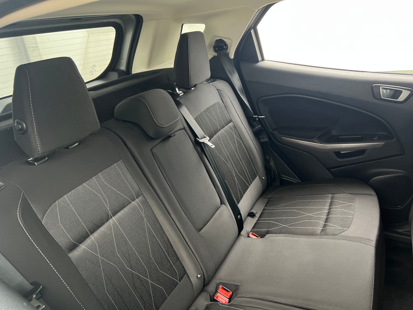 Thumbnail: 2021 Ford EcoSport - 6