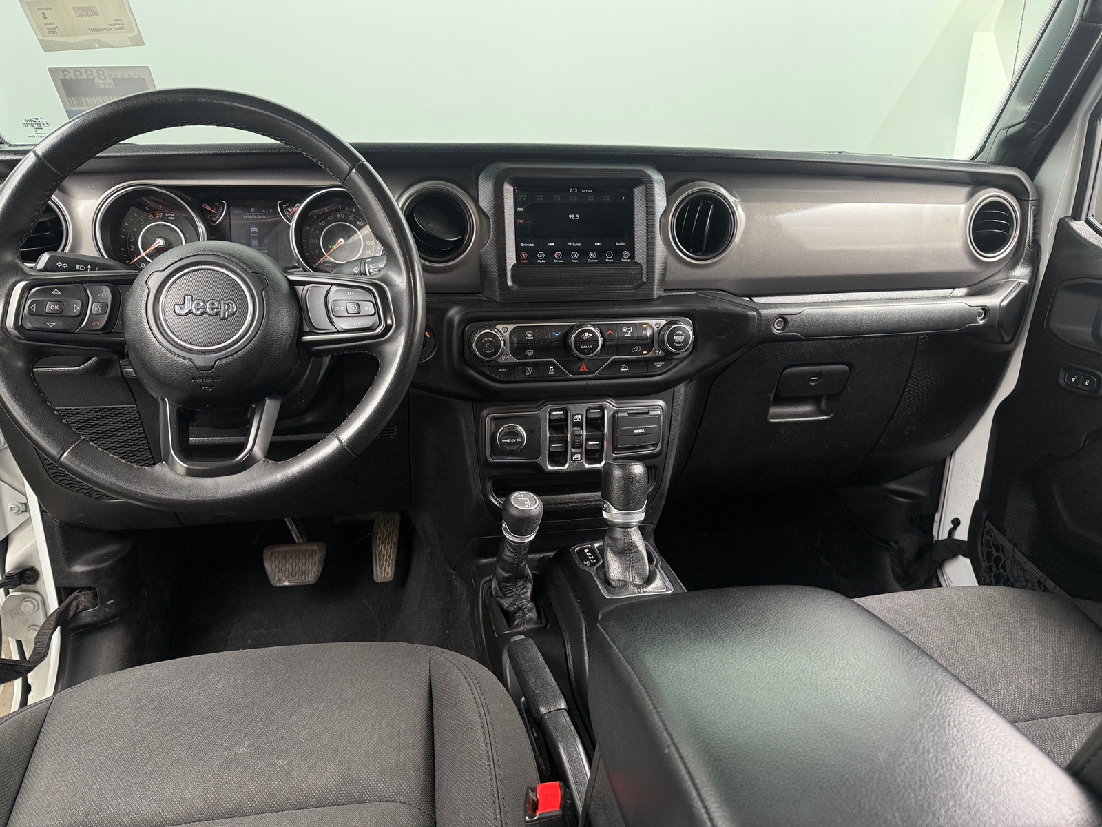 Thumbnail: 2023 Jeep Gladiator - 3