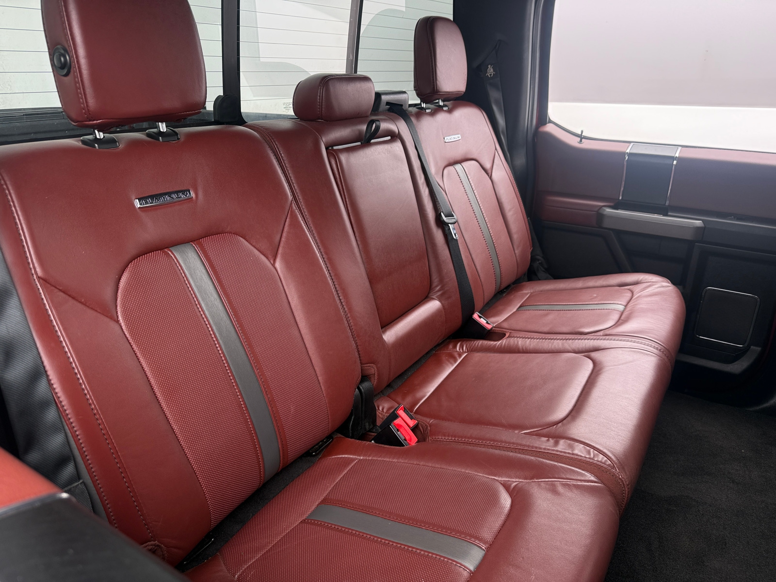 Thumbnail: 2019 Ford Econoline - 5