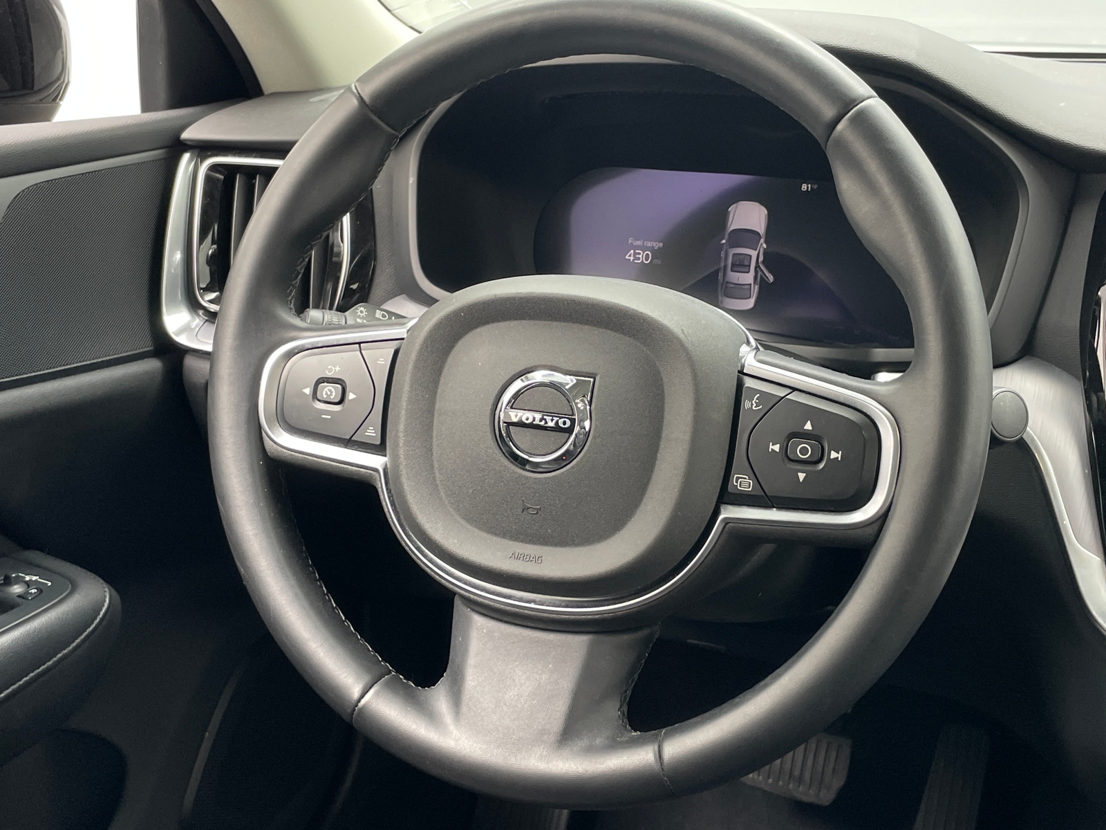 Thumbnail: 2024 Volvo S60 - 4