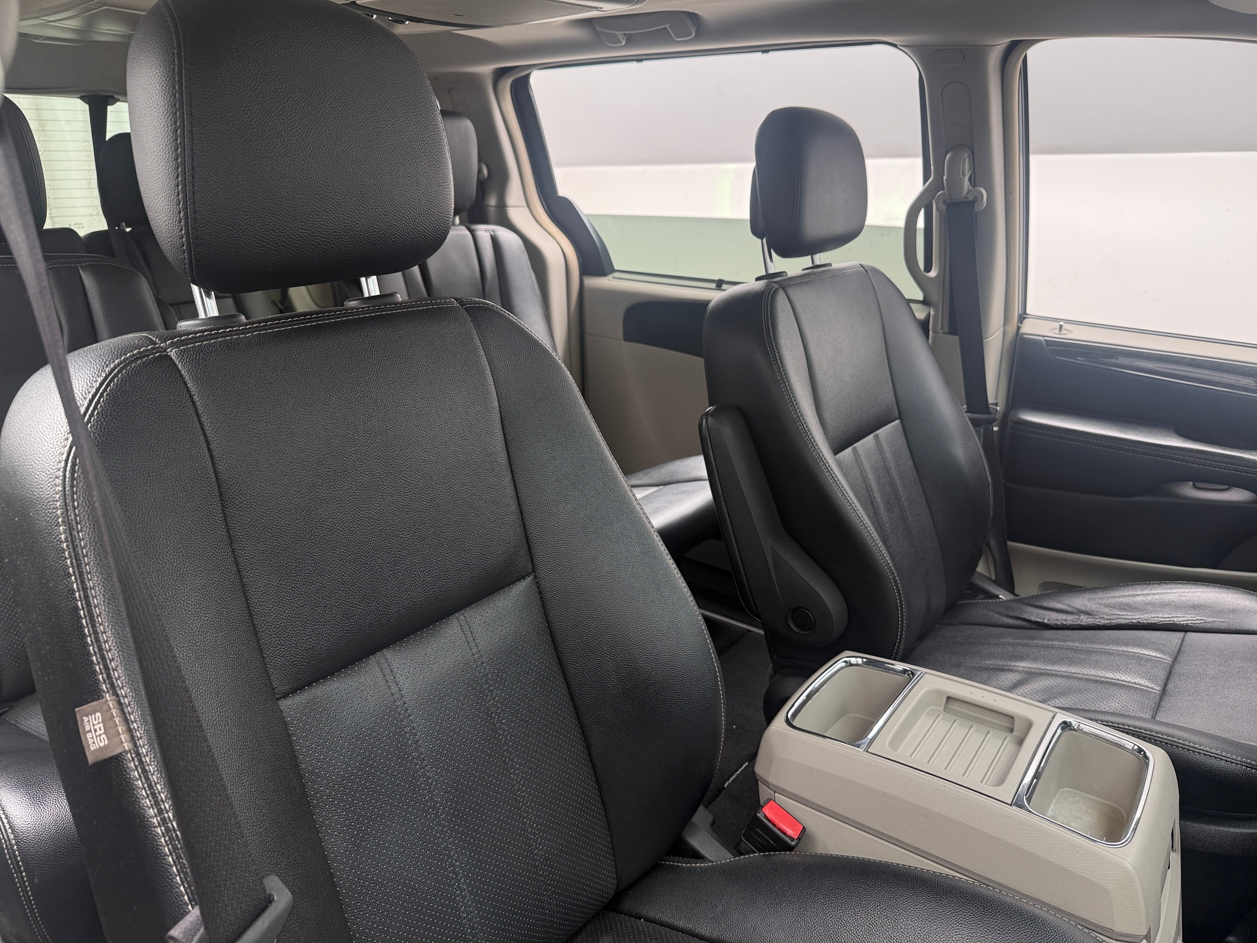 2016 Chrysler Town & Country