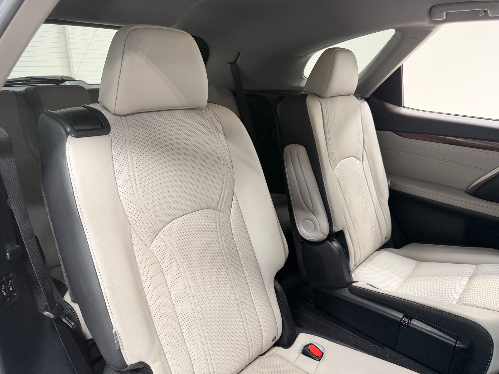 Thumbnail: 2018 Lexus RX - 5
